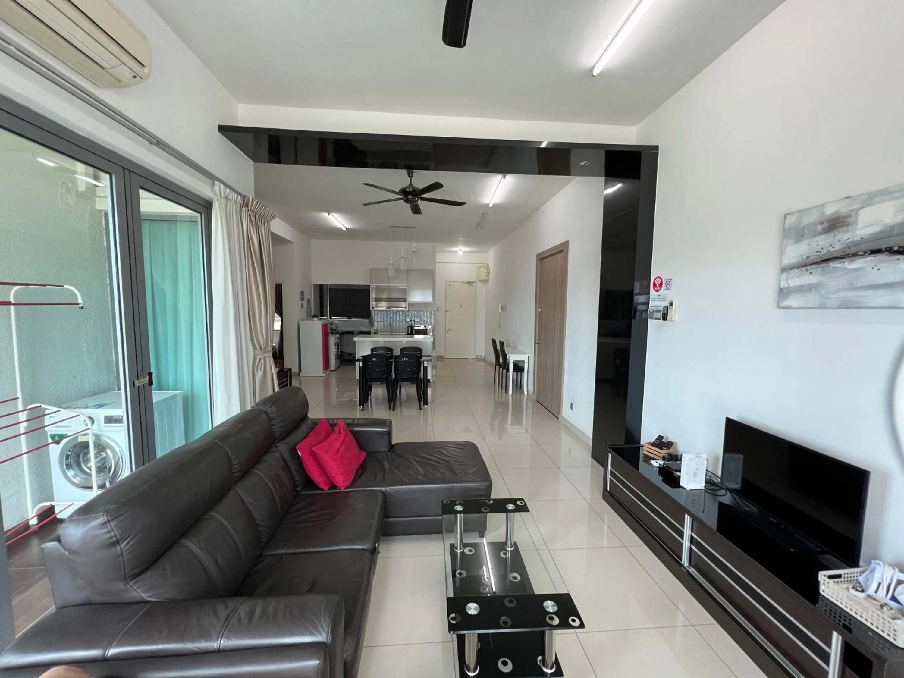 TV and multimedia in Borneo Coastal Residence @ IMAGO Mall