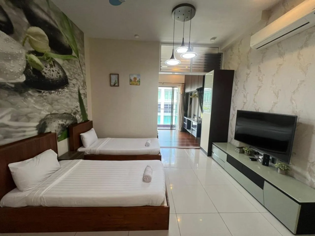 Bed in Borneo Coastal Residence @ IMAGO Mall