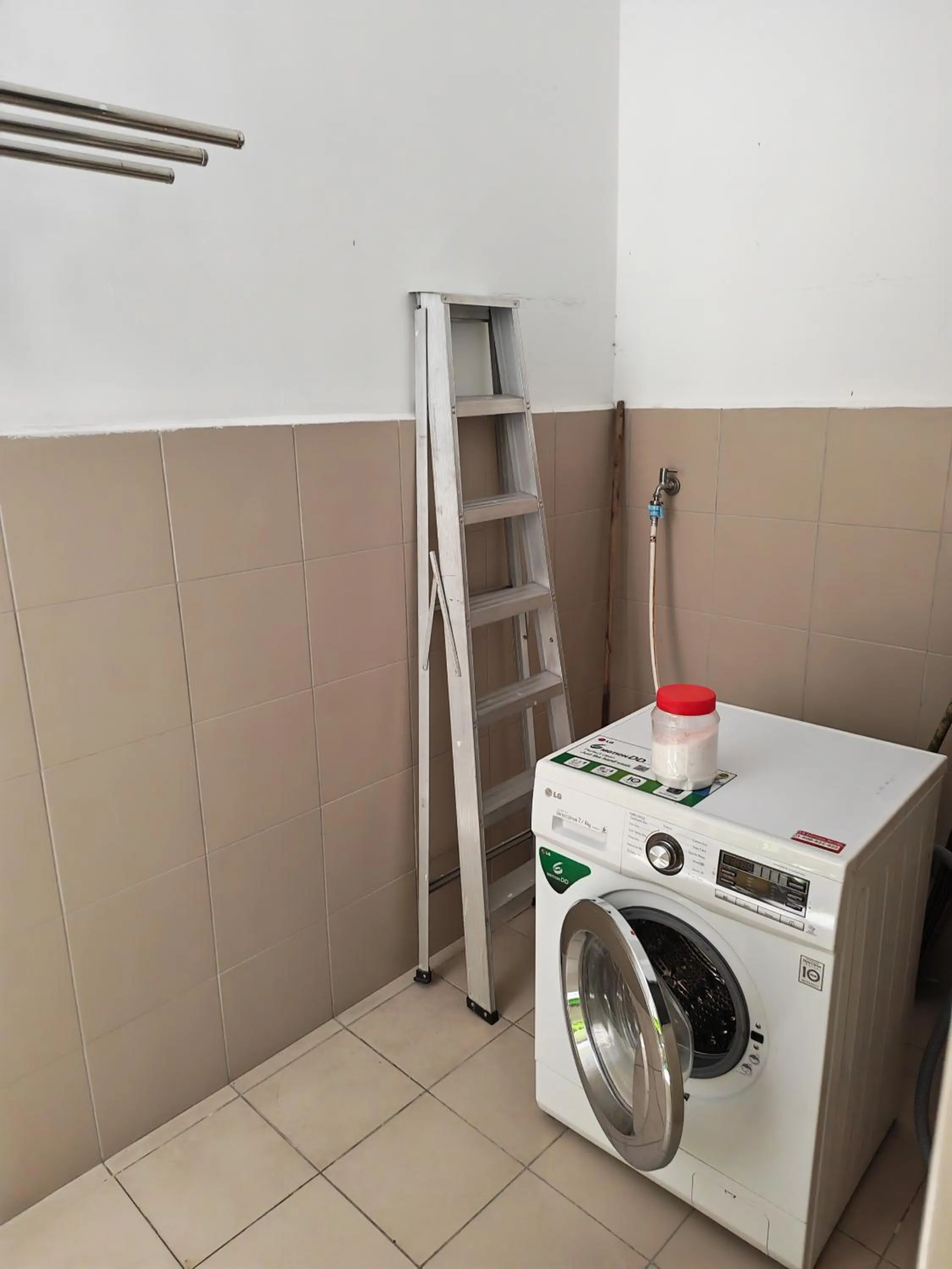 Borneo Coastal Residence @ IMAGO Mall