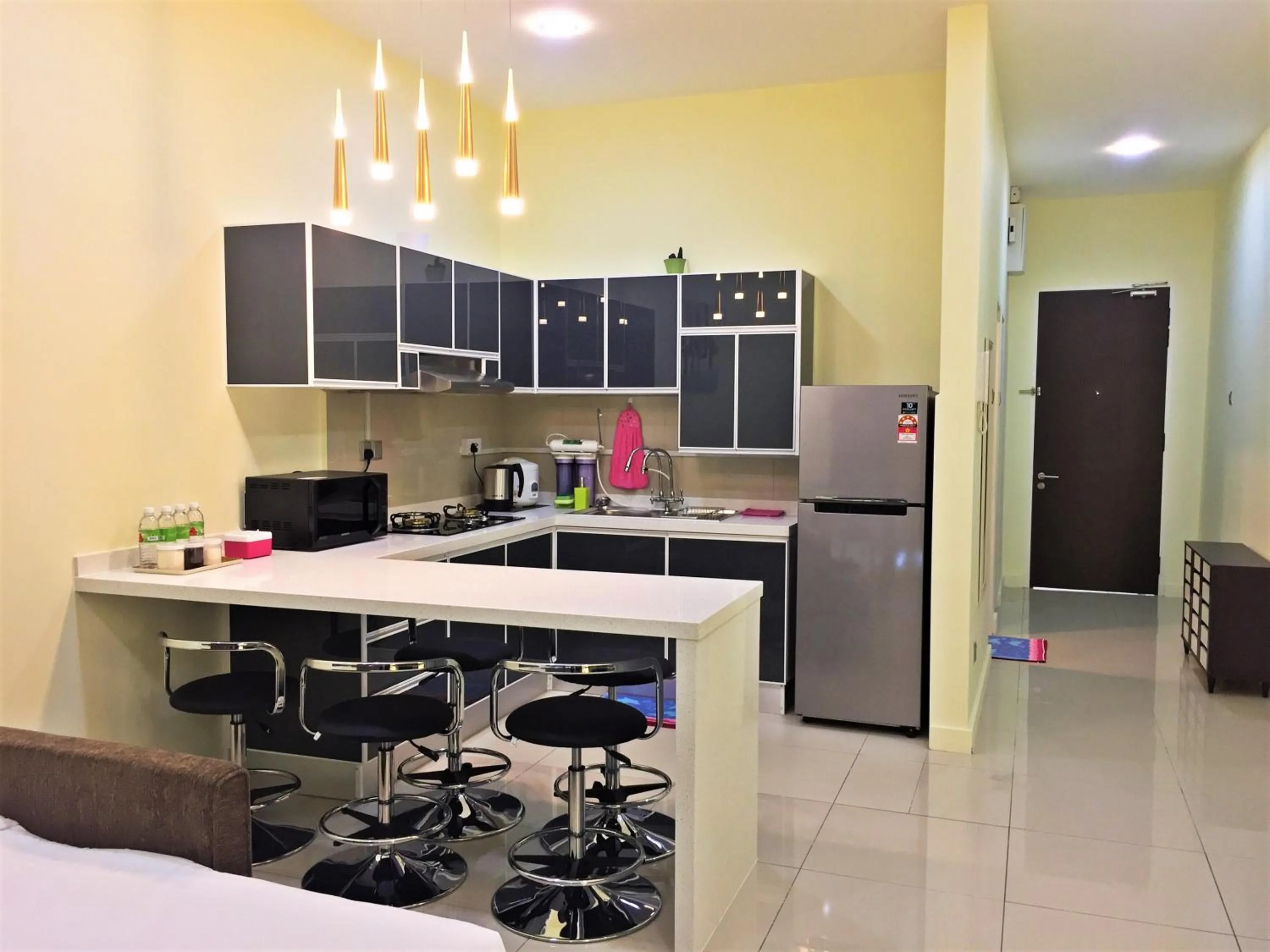 Kitchen or kitchenette in Borneo Coastal Residence @ IMAGO Mall