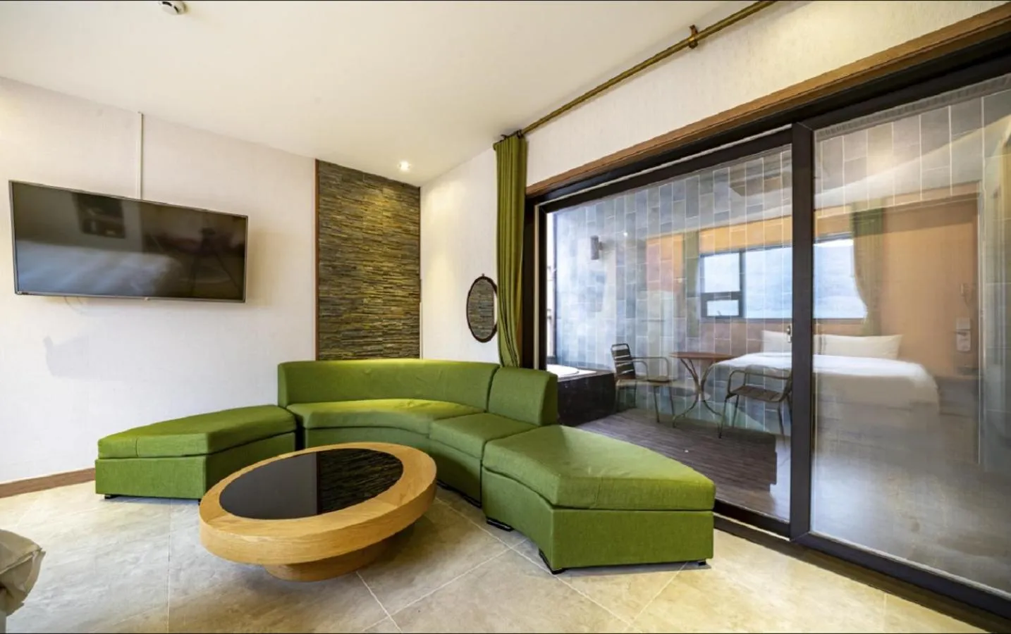 Living room in SongJeong Olla Hotel