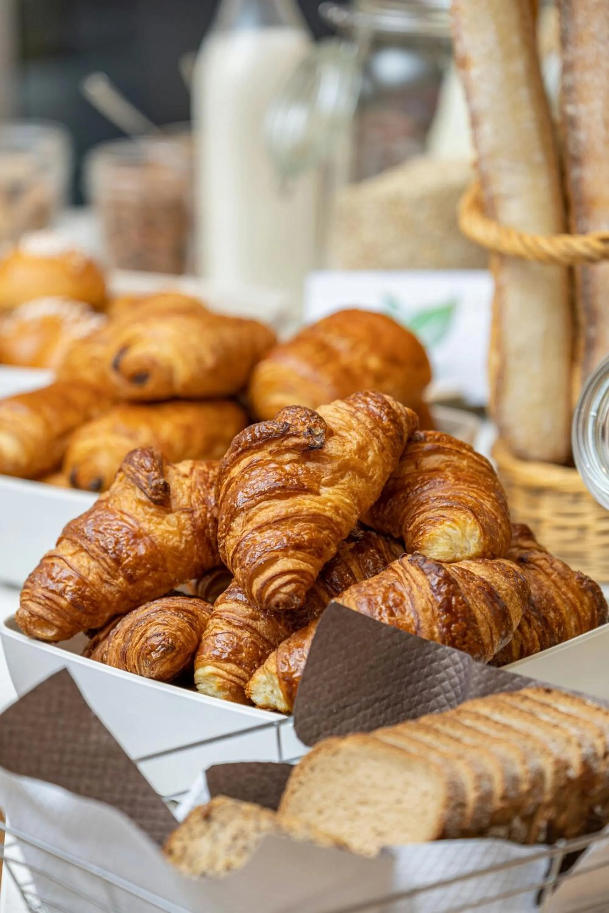 Breakfast in Residence Inn by Marriott Paris Didot Montparnasse