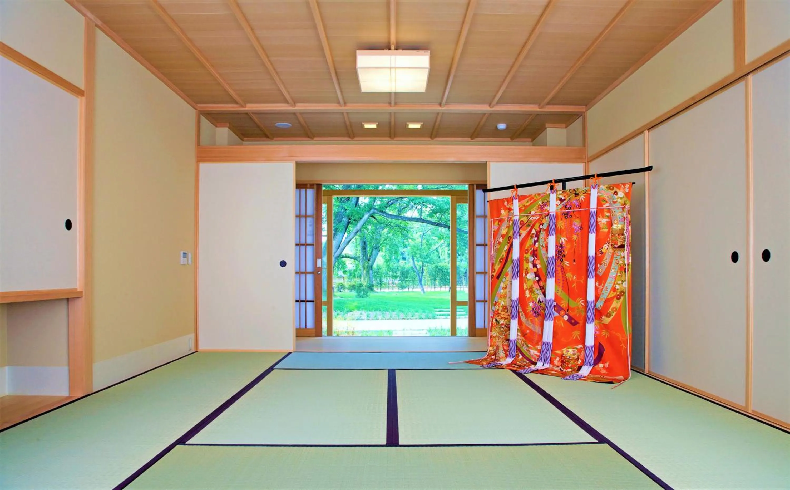 Family in Kyoto Utano Youth Hostel