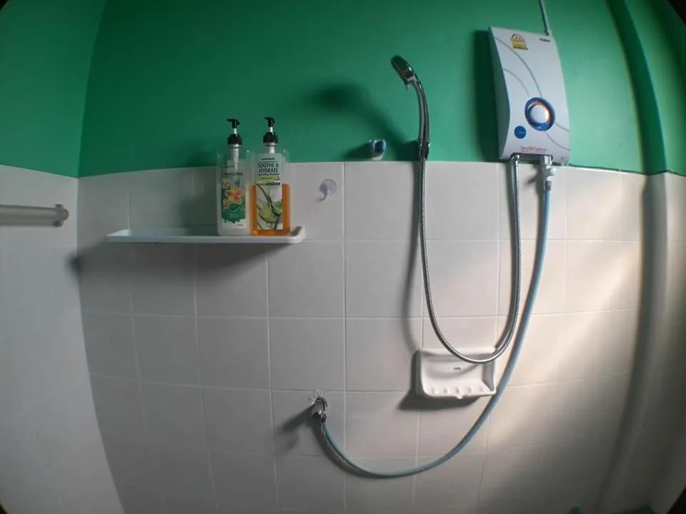 Shower in Muster Guesthouse