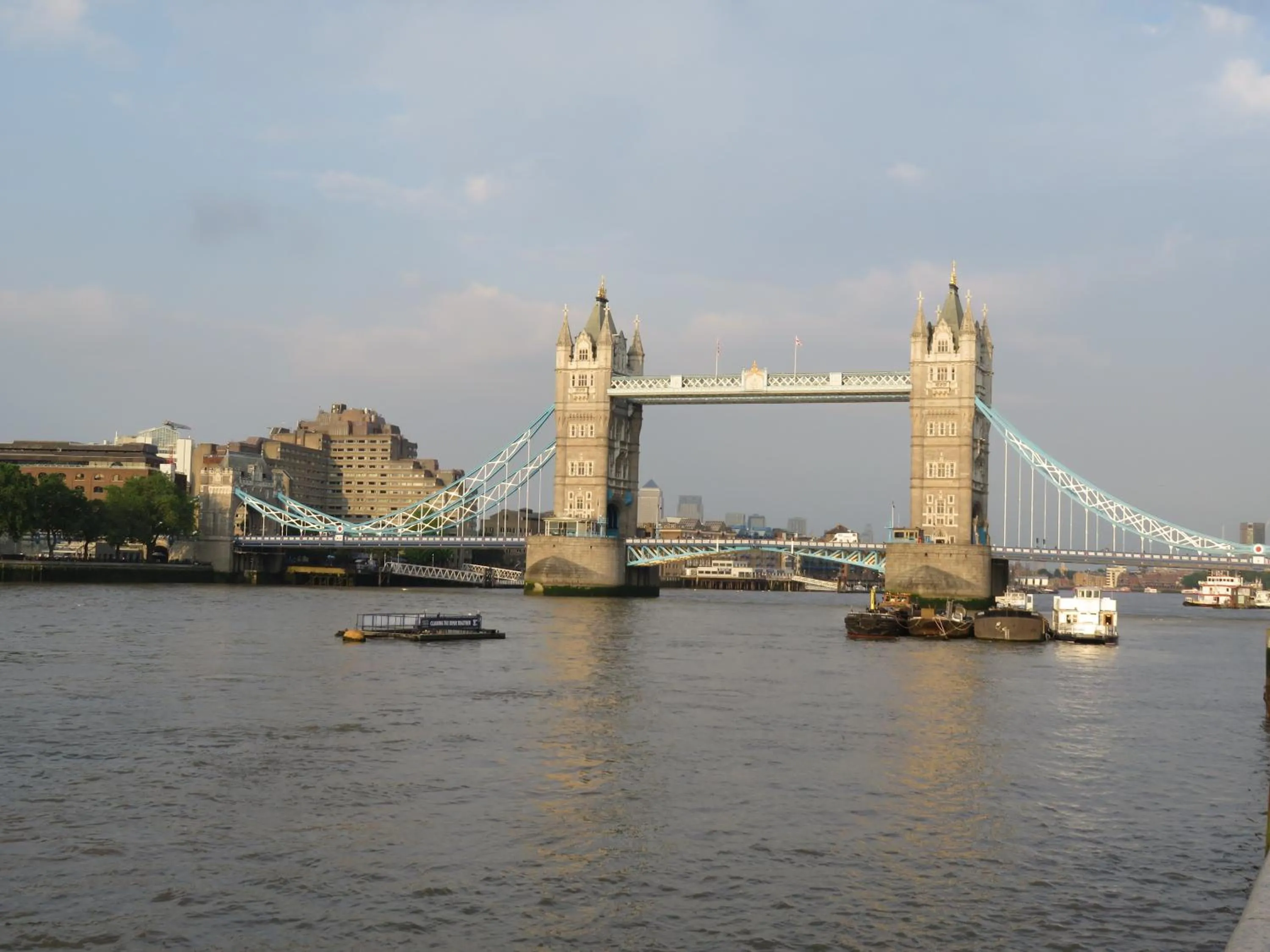 Area and facilities in Holiday Inn Express Park Royal by IHG