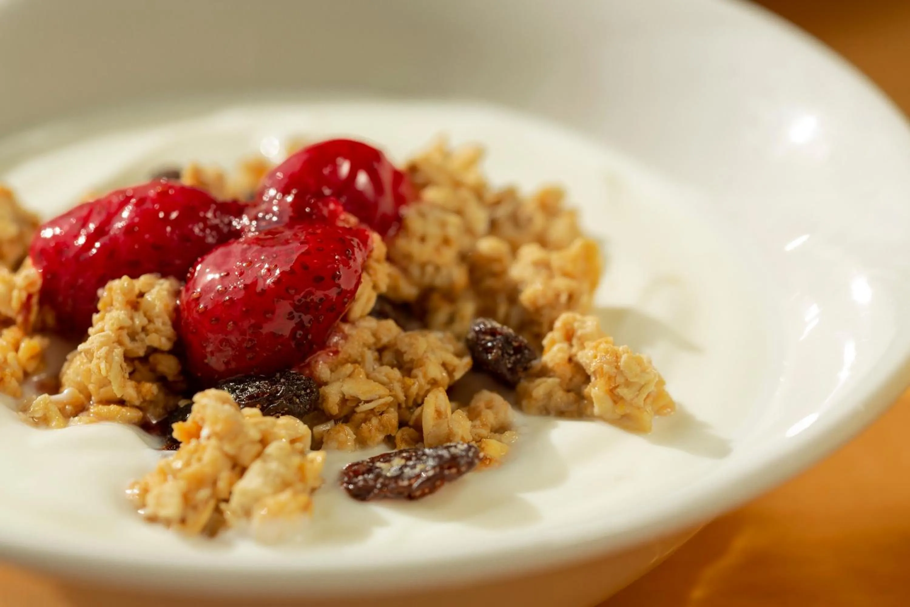 Restaurant/places to eat in Holiday Inn Express Park Royal by IHG