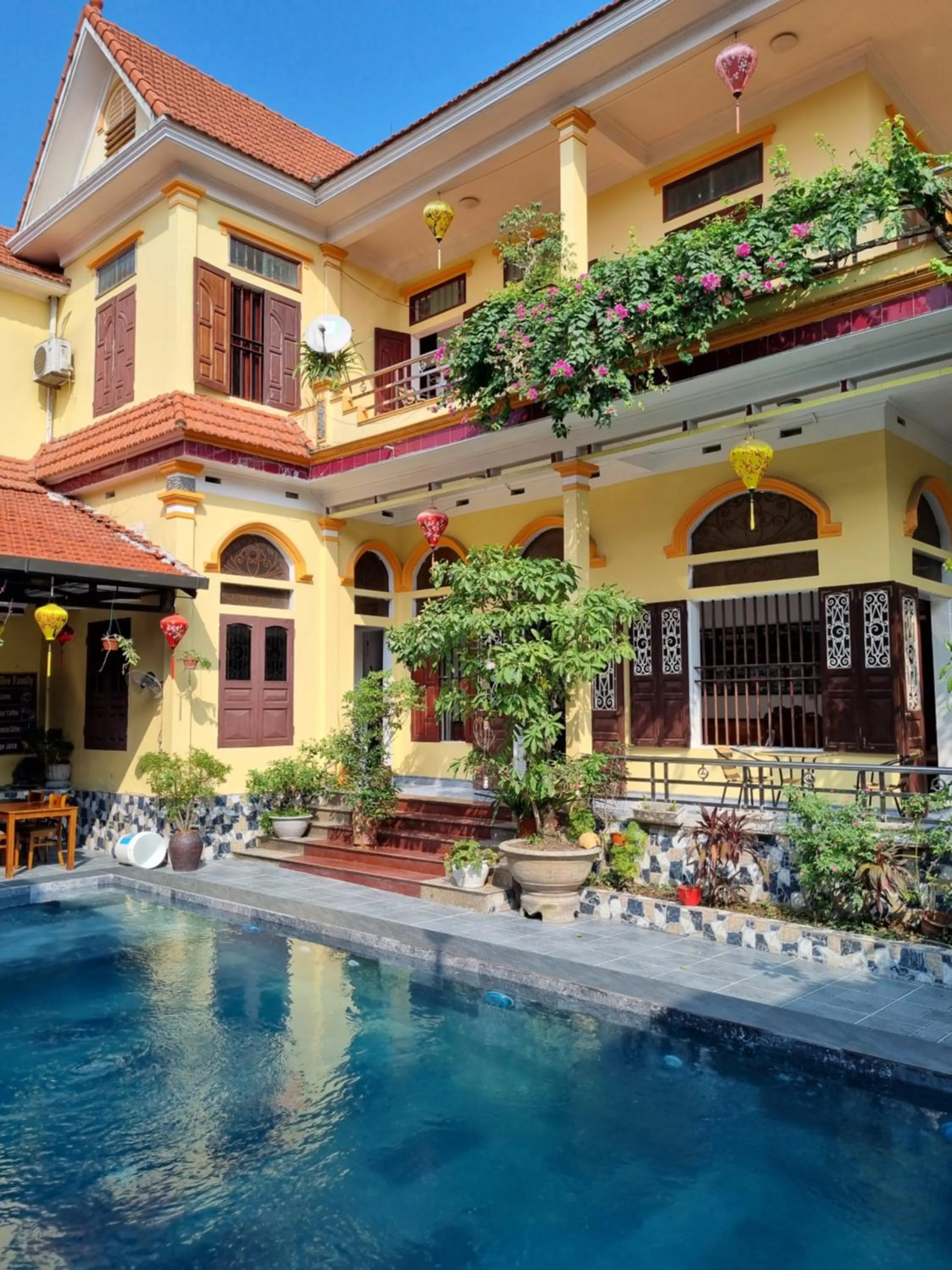 Tam Coc Family Hotel