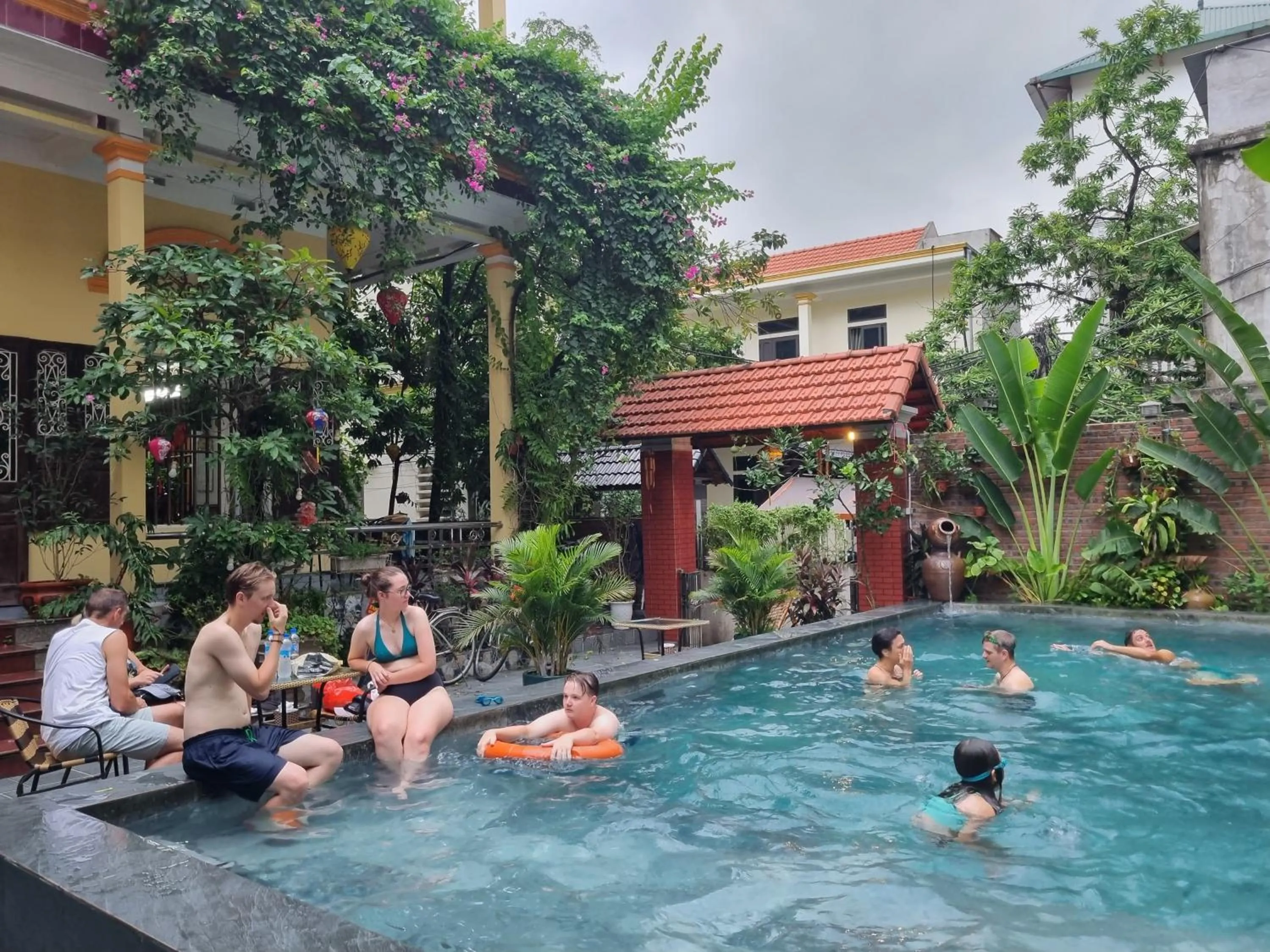 Tam Coc Family Hotel