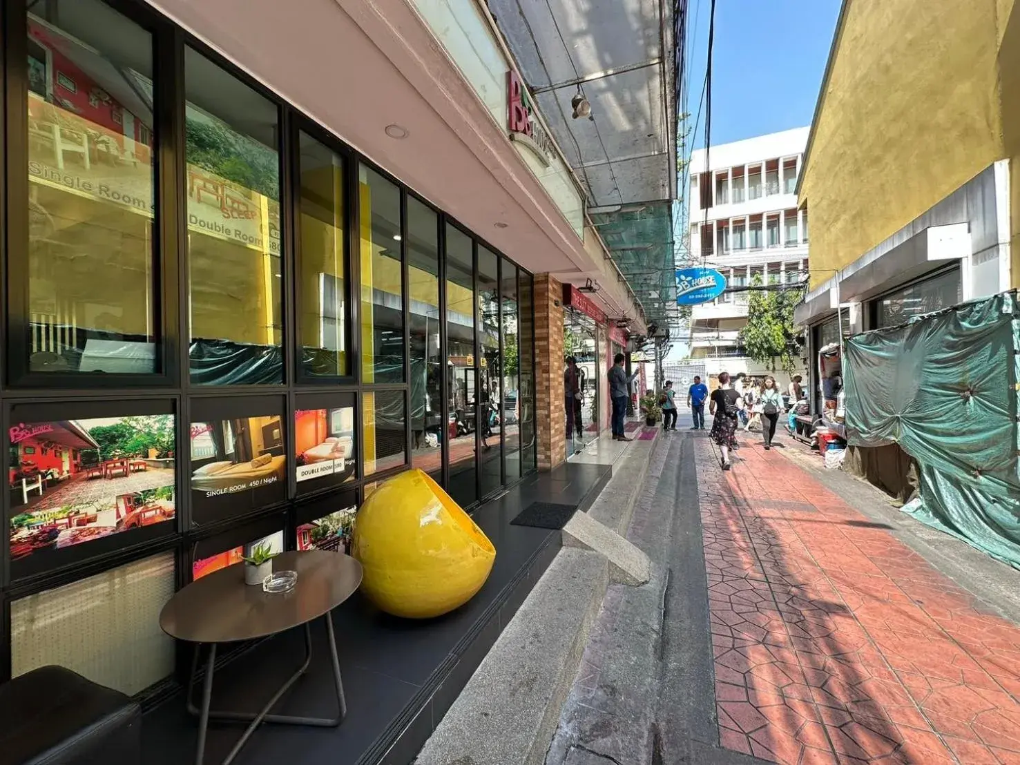 BB House Phra Athit BB House Phra Athit