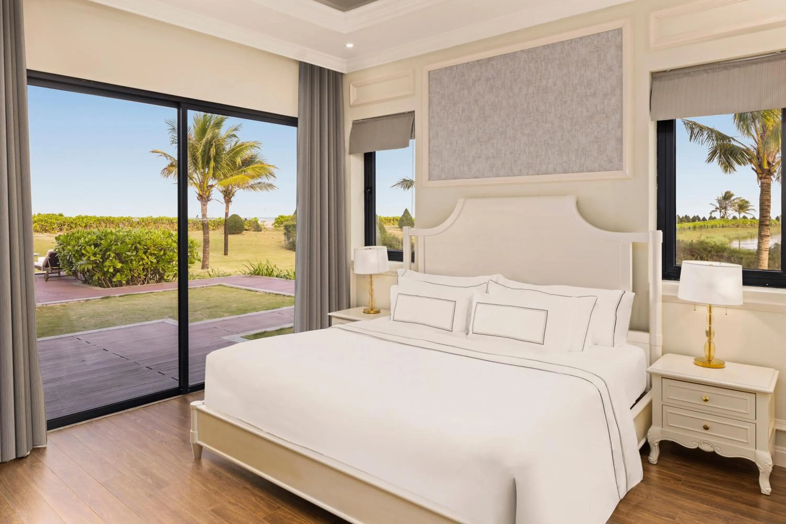 Bed in Vinpearl Cua Hoi, Affiliated by Melia