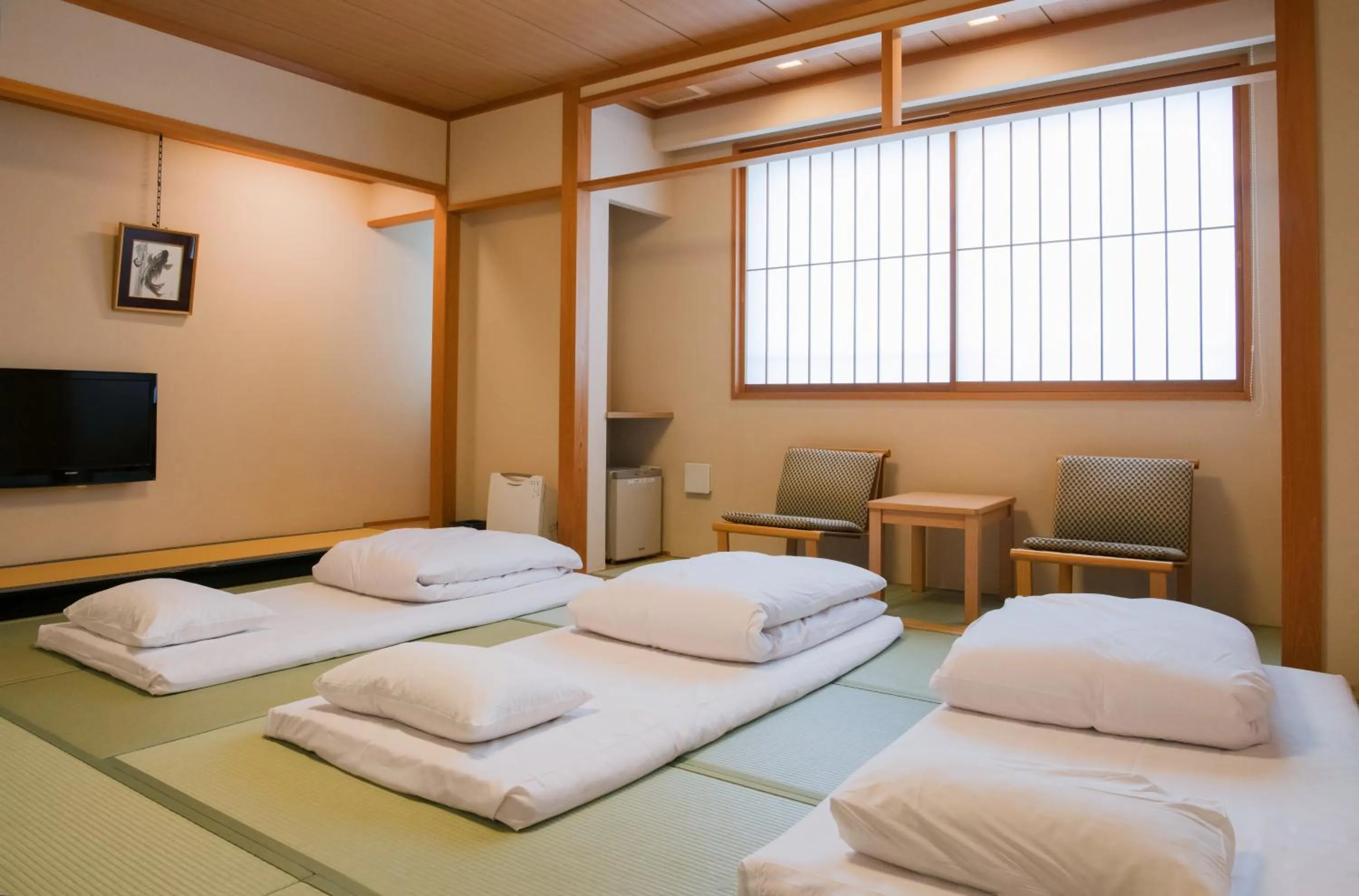 Photo of the whole room, Bed in Yuno Yado Shoei