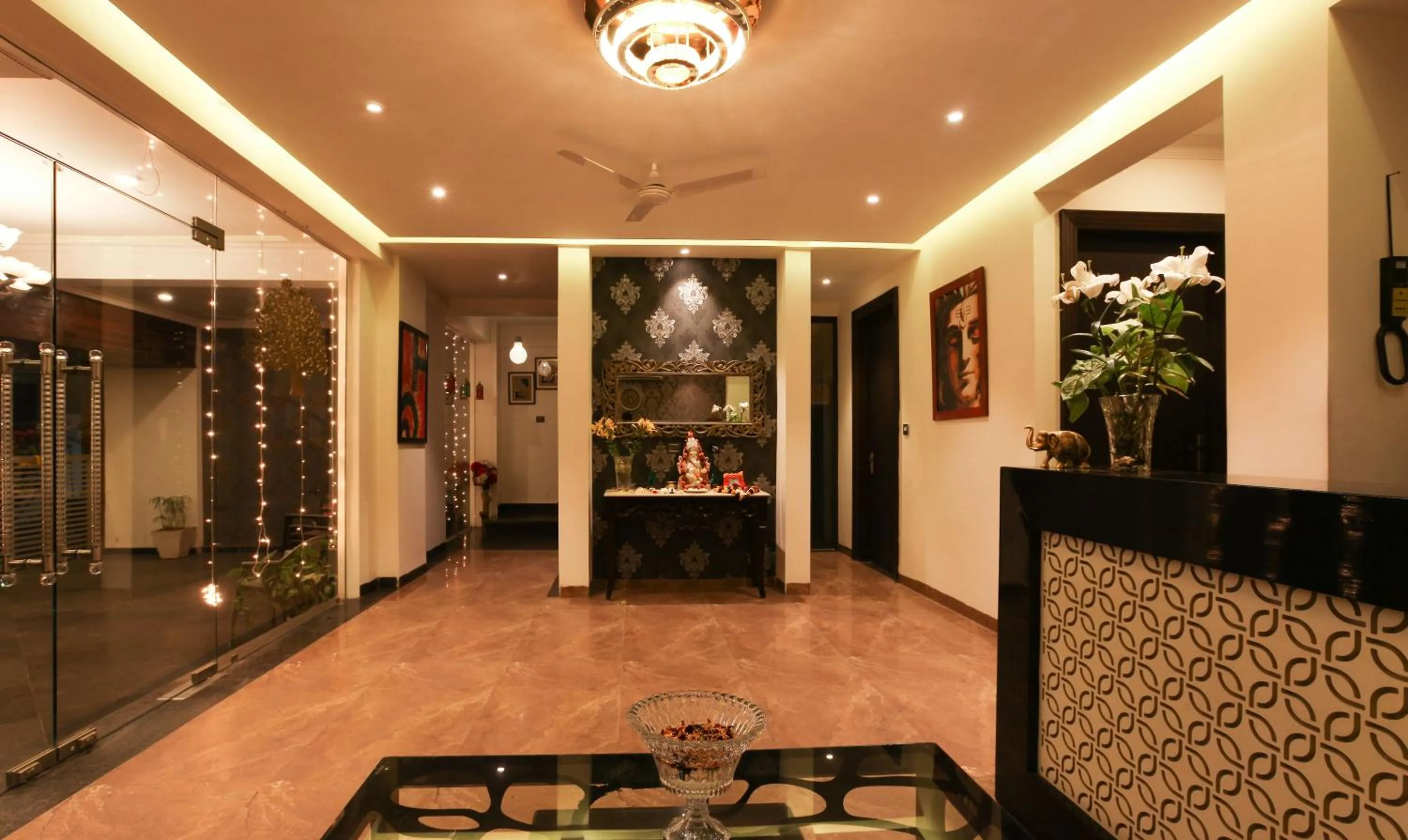 Photo of the whole room in Anand Bhawan