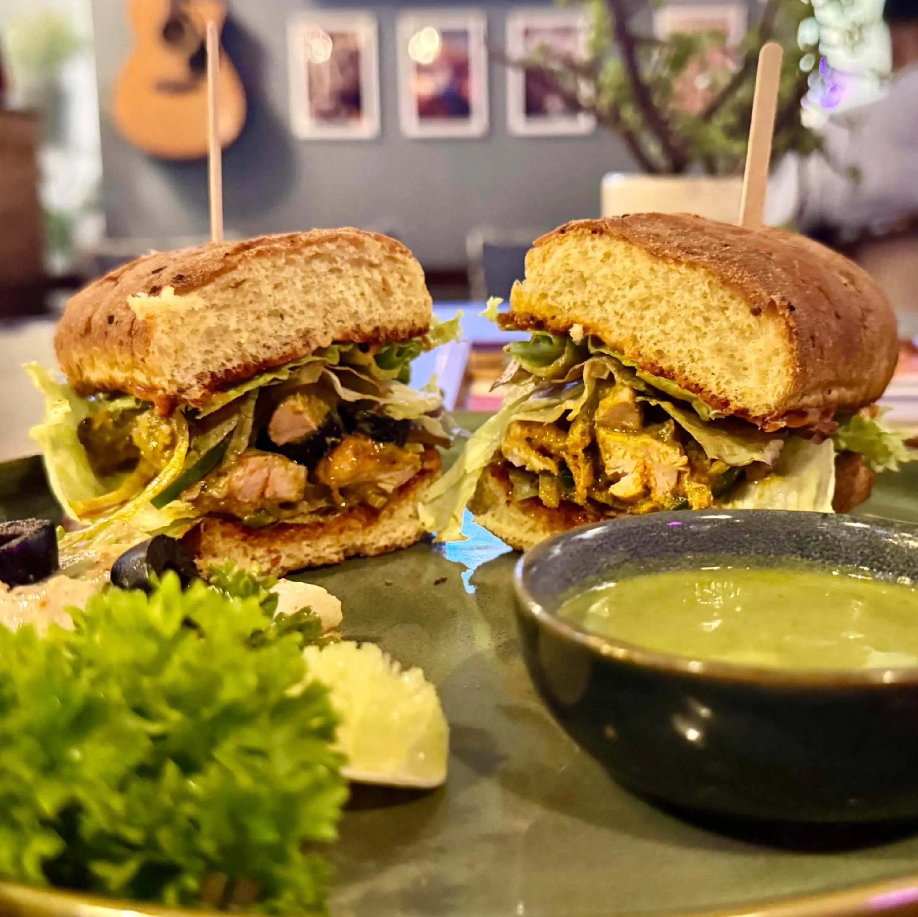 Food in Anand Bhawan