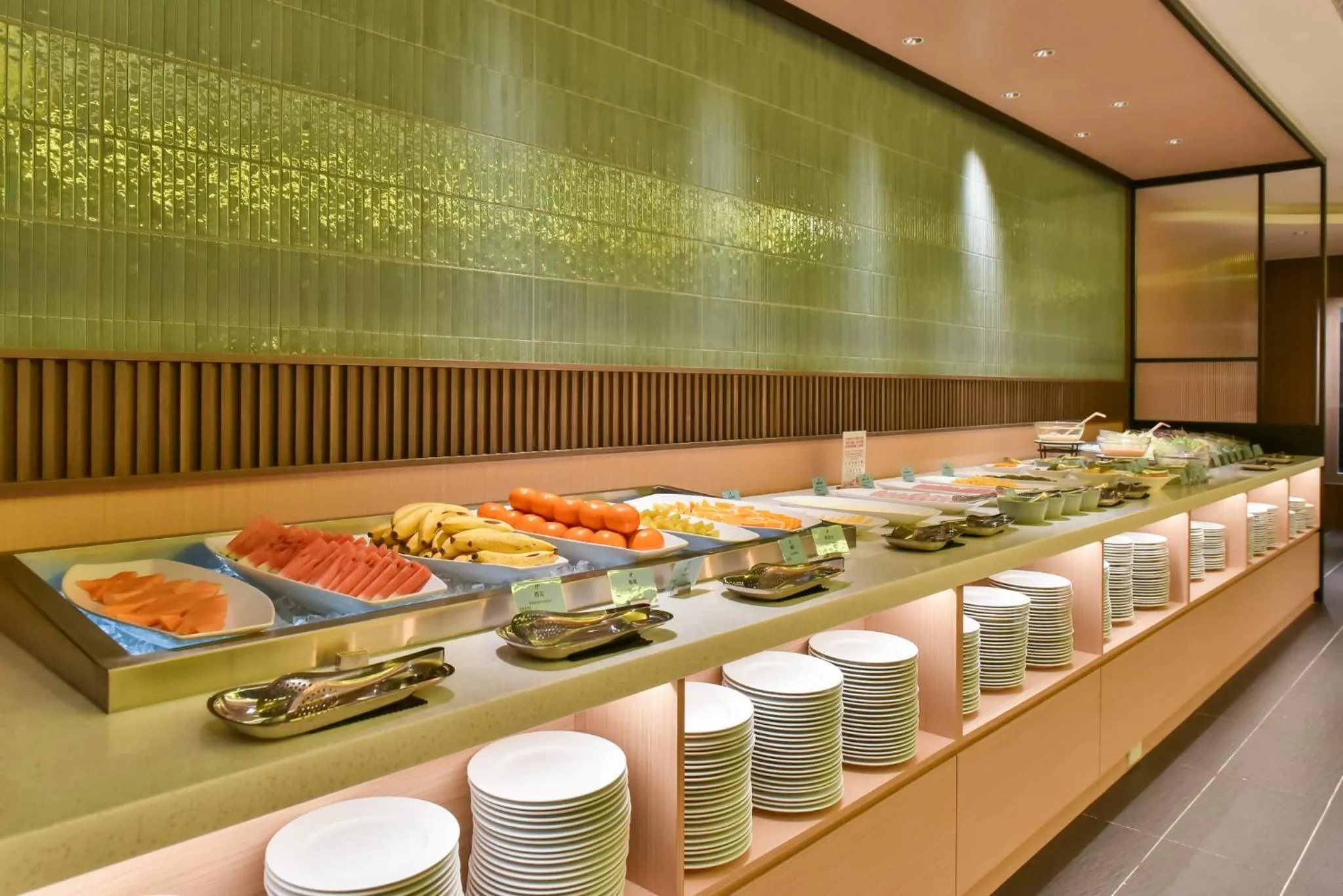 Breakfast in Holiday Inn Taoyuan Airport by IHG