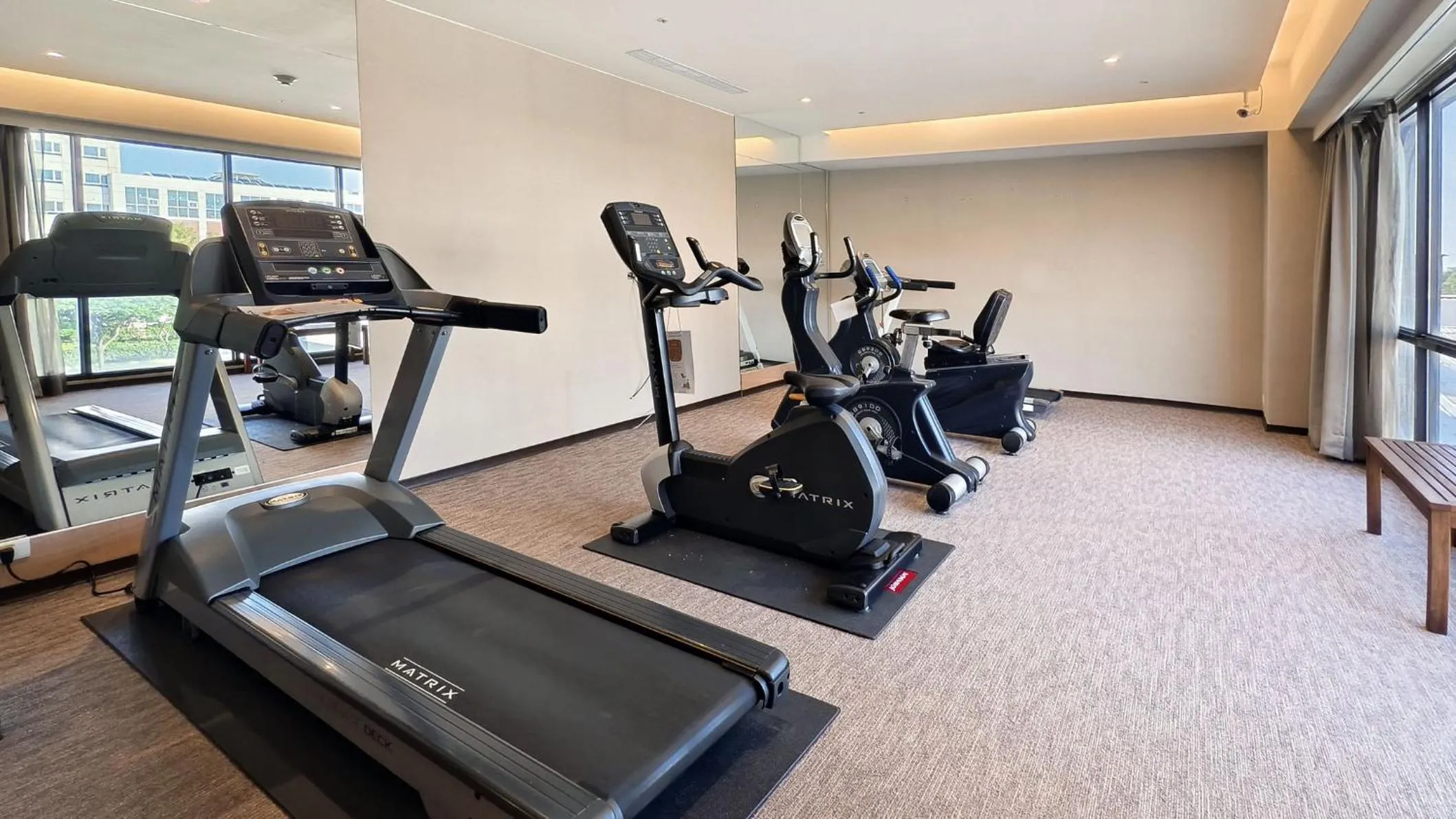 Fitness centre/facilities in Holiday Inn Taoyuan Airport by IHG