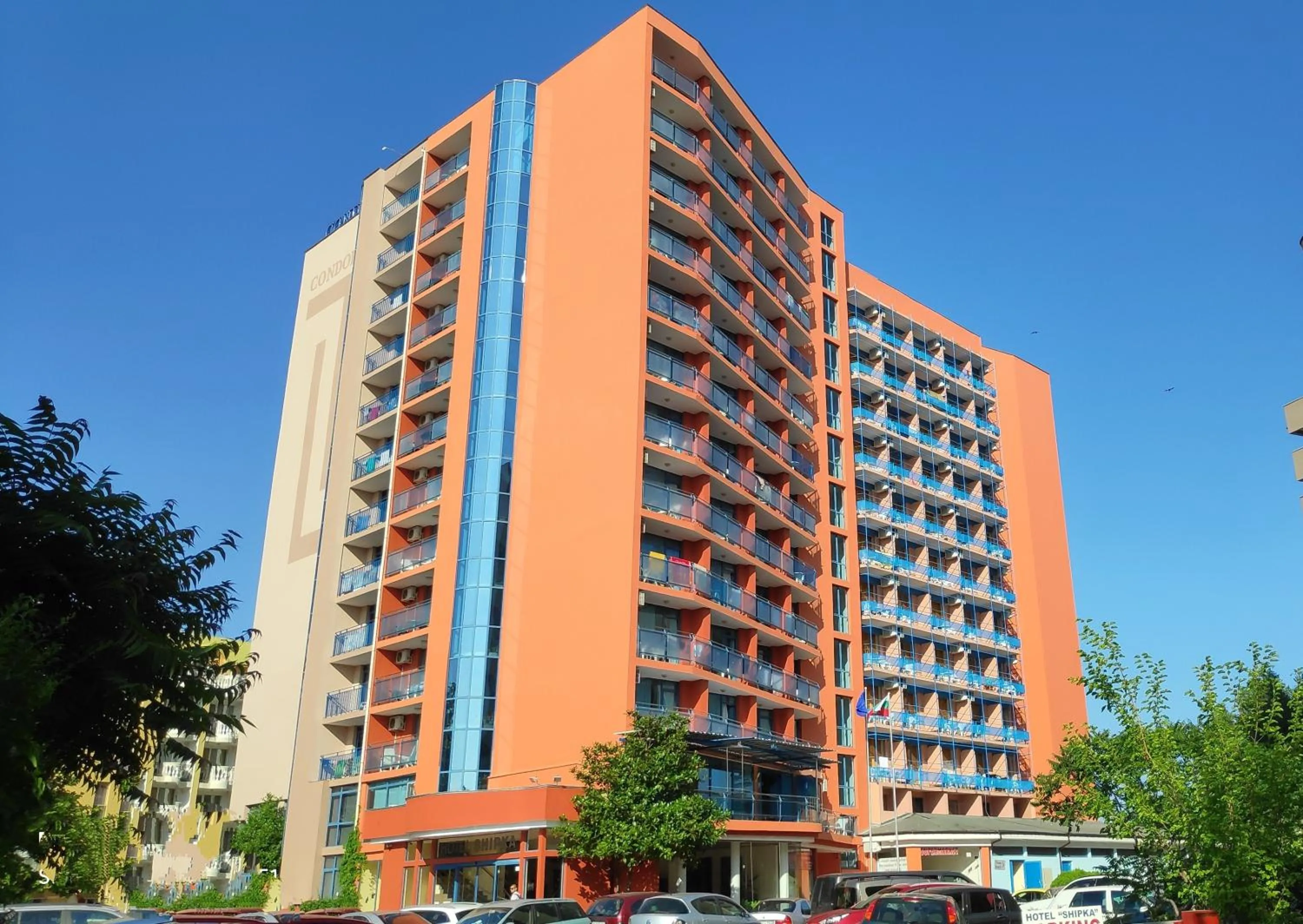 Facade/entrance in Hotel Shipka Beach