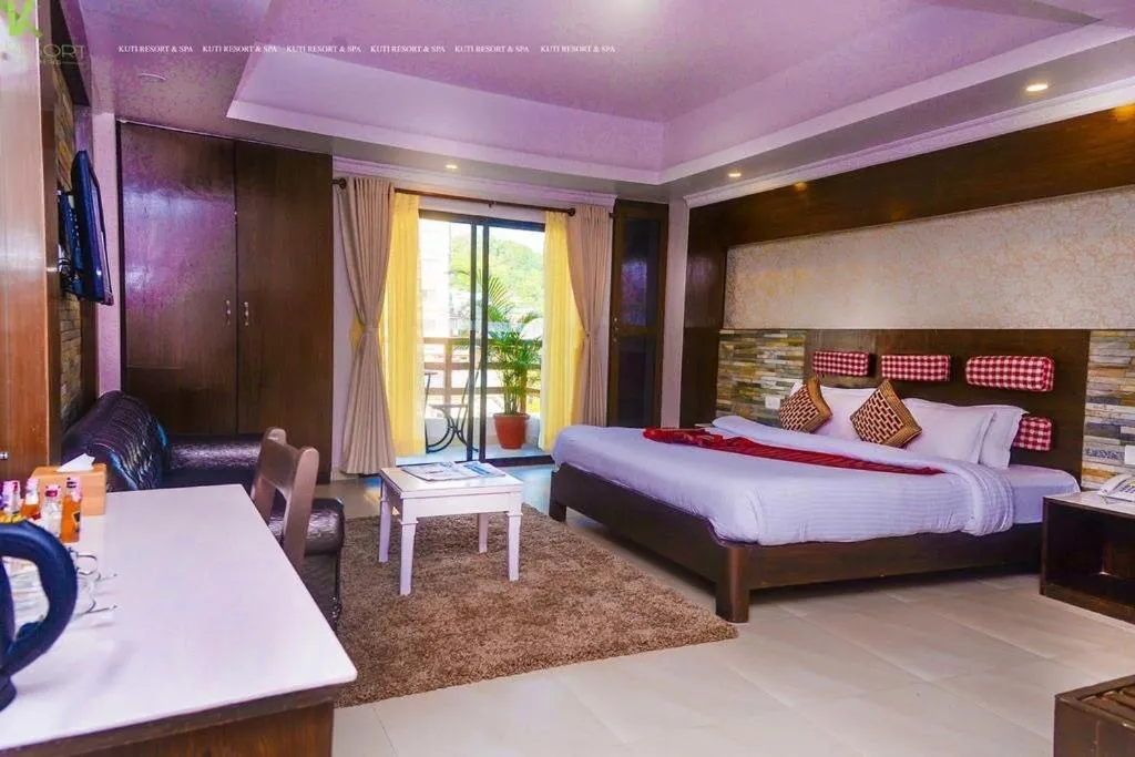Family Suite in Kuti Resort & Spa