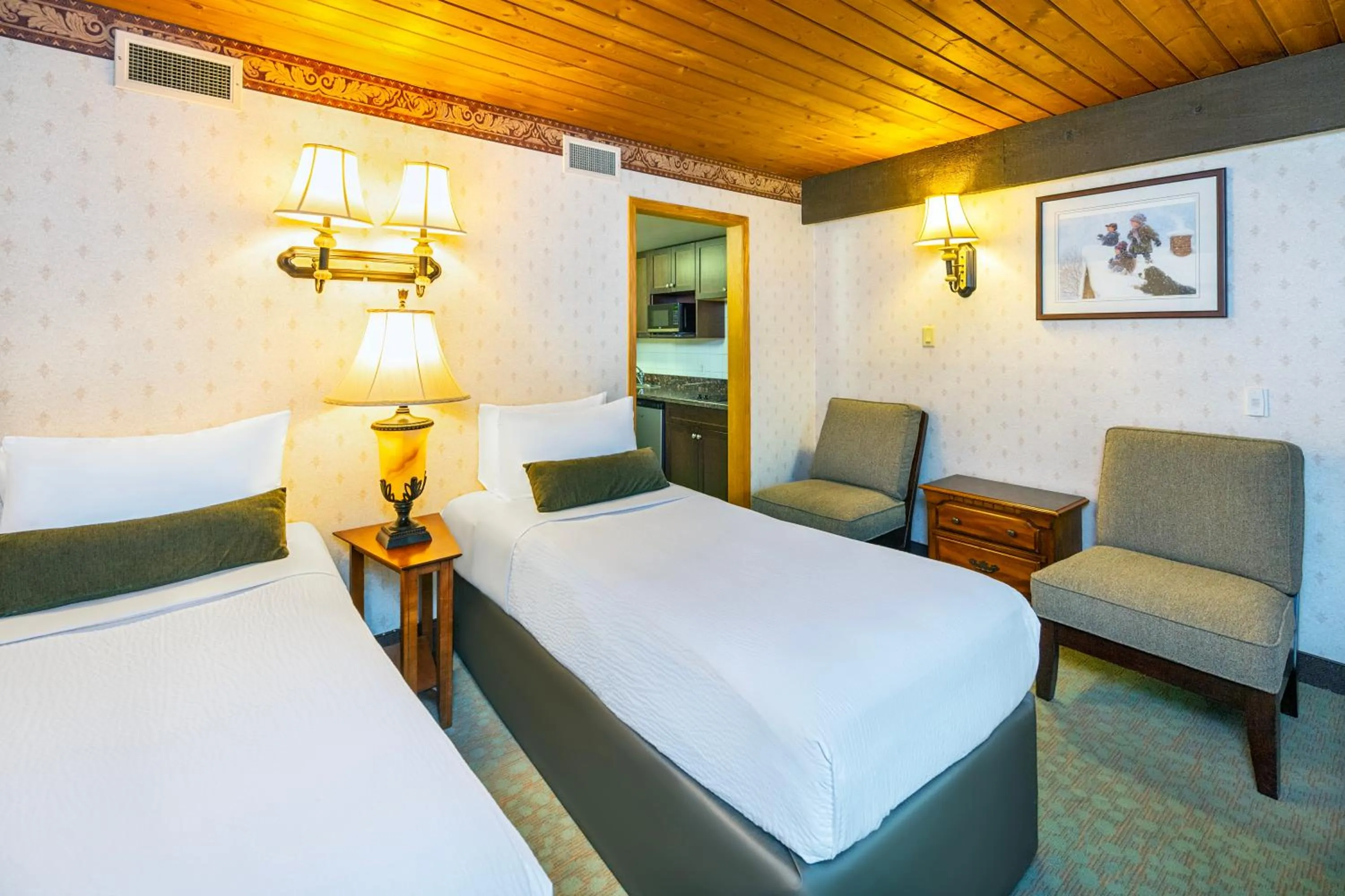 TV and multimedia, Bed in Charltons Banff