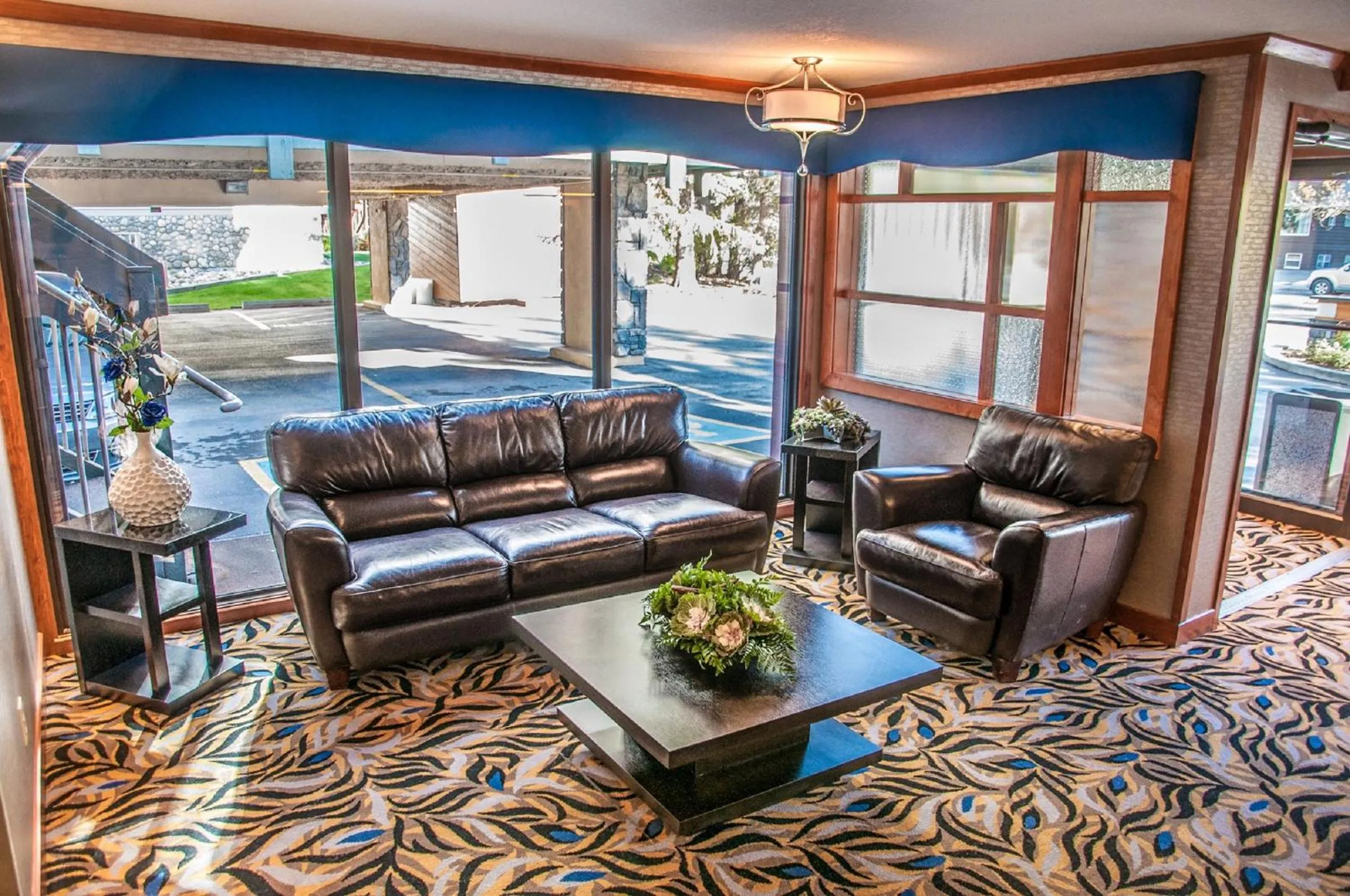 Lobby or reception in Charltons Banff