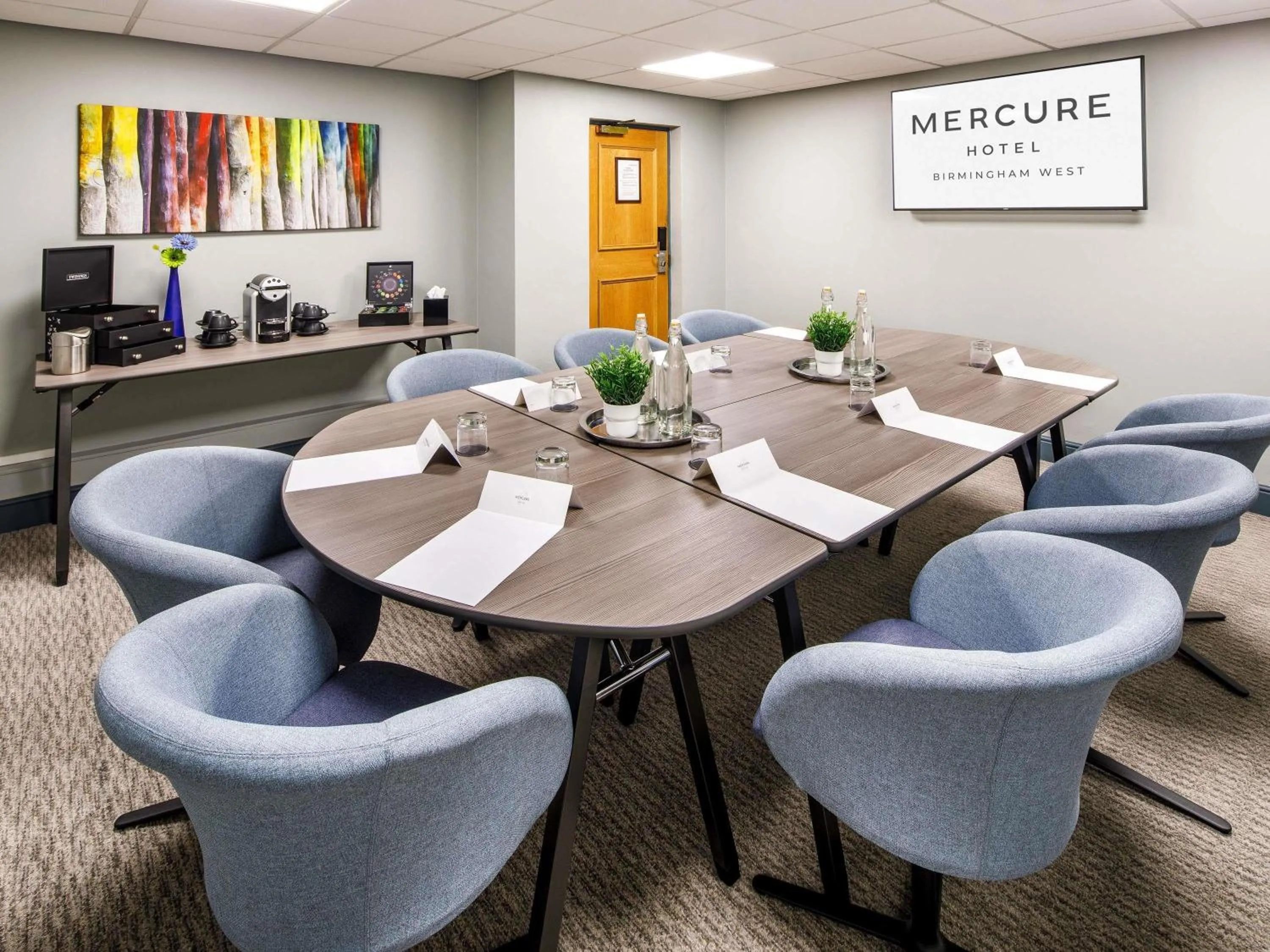Meeting/conference room in Mercure Birmingham West Hotel