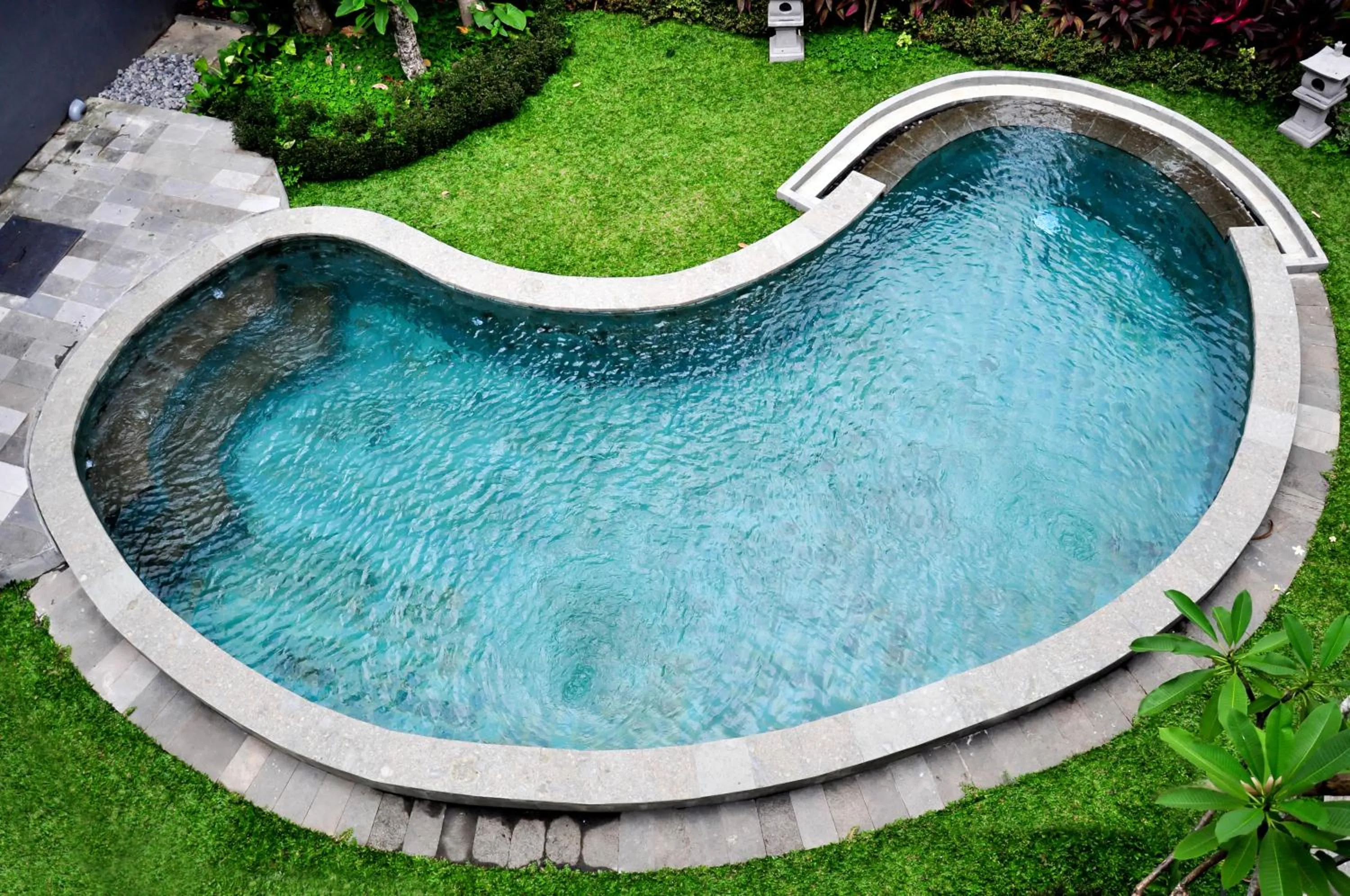 Swimming pool in Puri Kobot