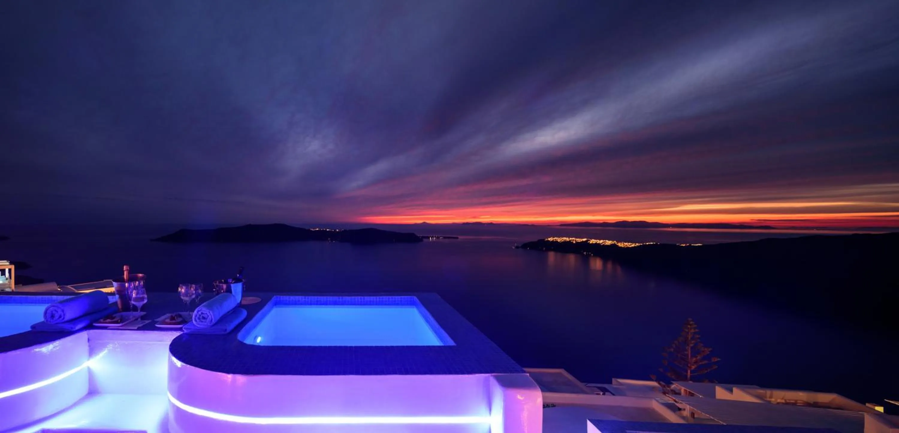 Sea view in Abyssanto Suites and Spa