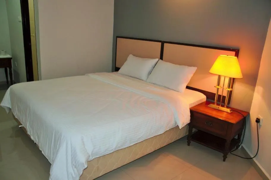 Bed in Senrose Hotel Kuantan