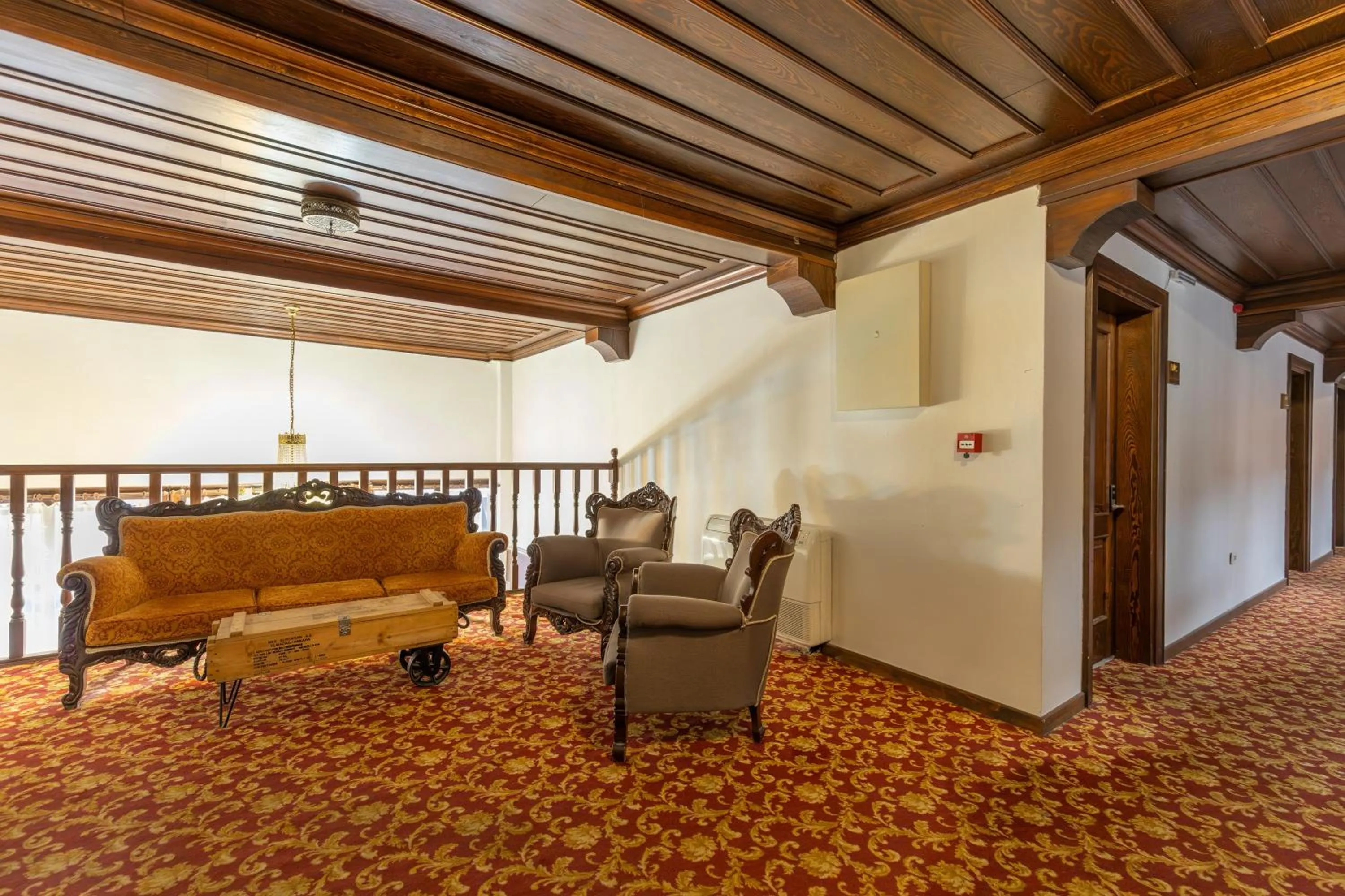 Seating area in Bursa Grand Family HOTEL
