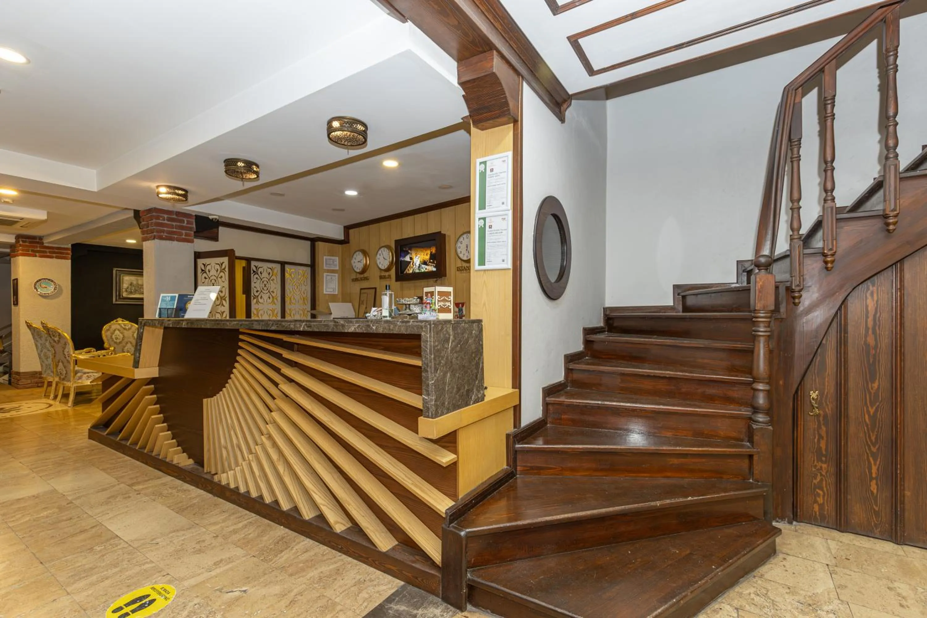 Lobby or reception in Bursa Grand Family HOTEL