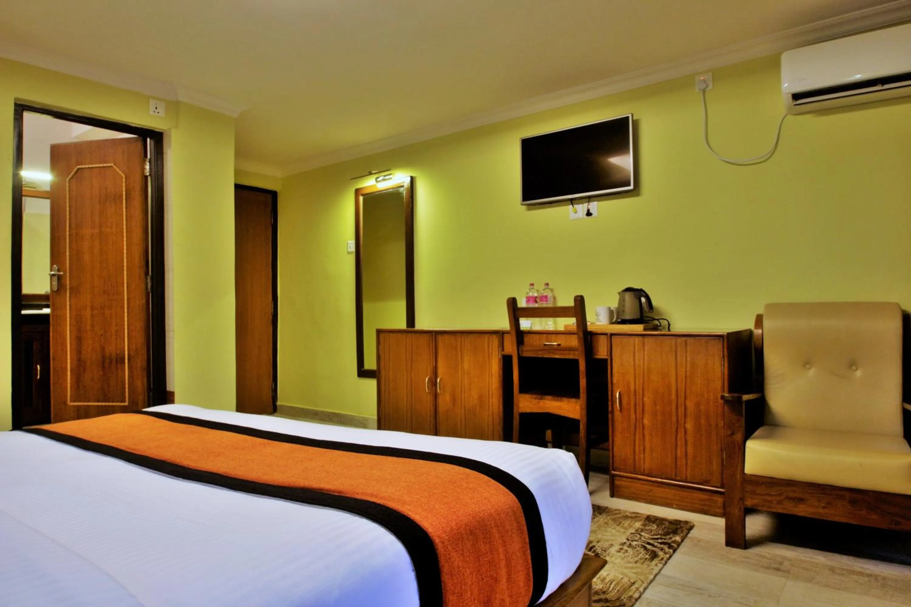 Bed in Hotel Raniban Arcade