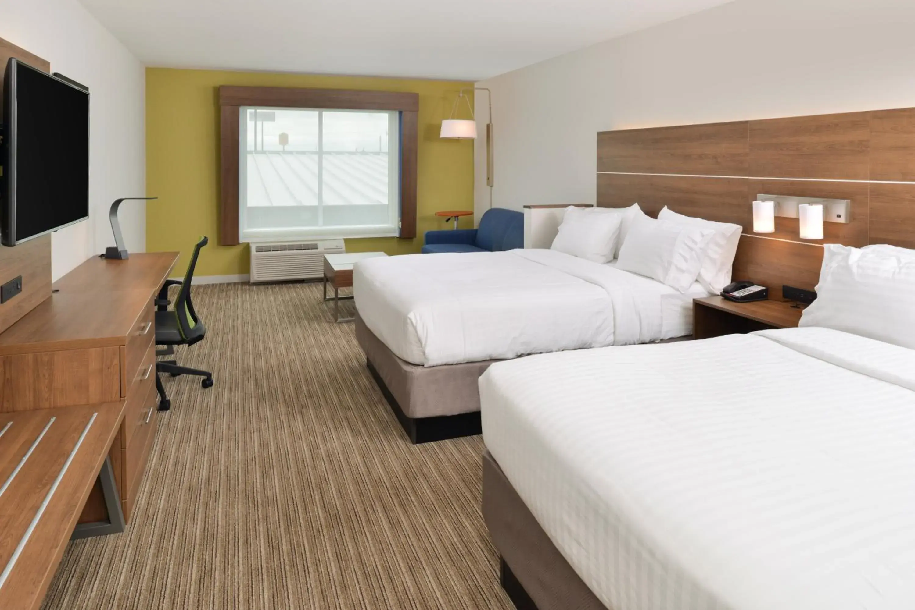 Queen Suite with Two Queen Beds in Holiday Inn Express & Suites - Ogallala by IHG Queen Suite with Two Queen Beds in Holiday Inn Express & Suites - Ogallala by IHG