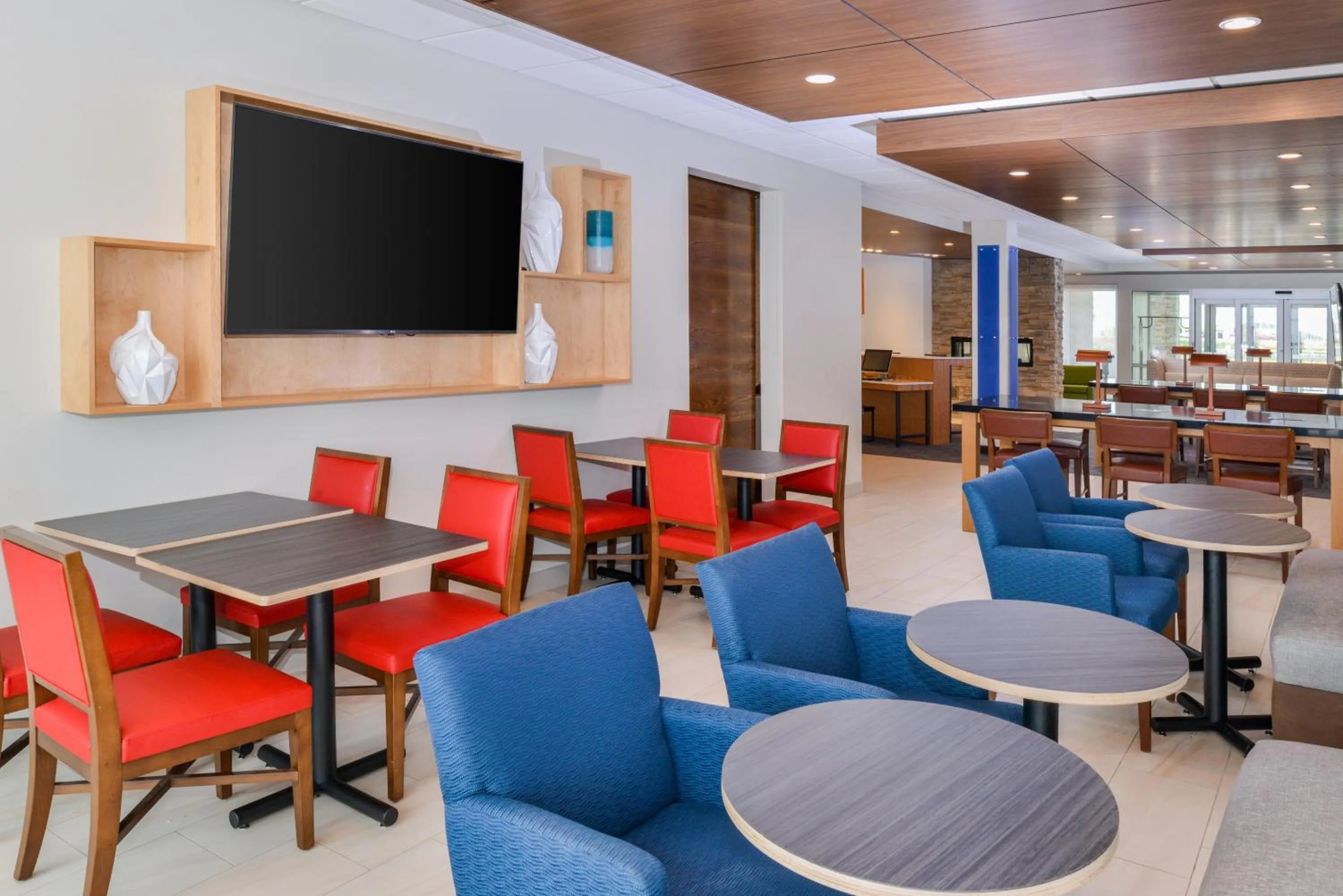 Breakfast in Holiday Inn Express & Suites - Ogallala by IHG