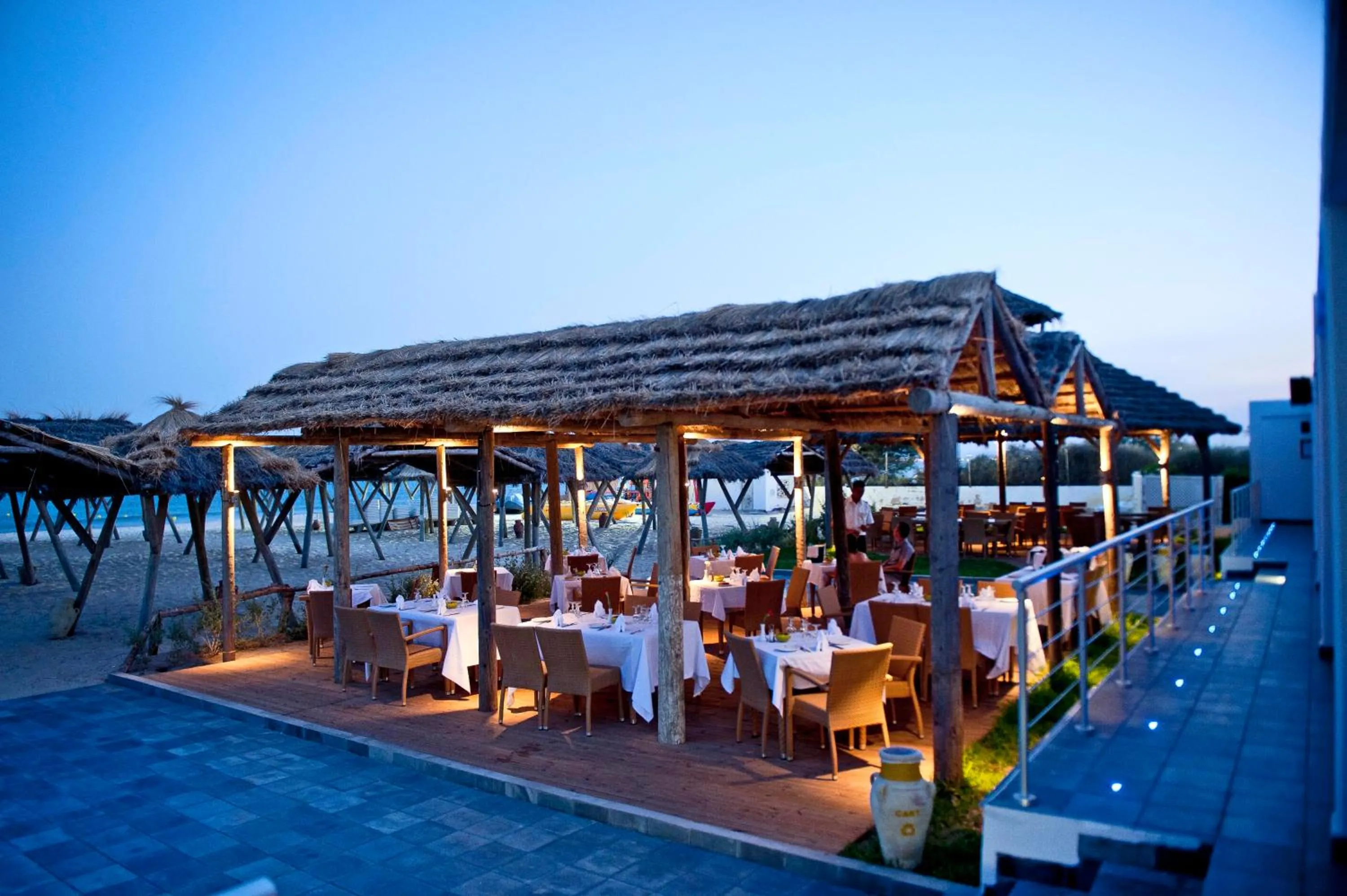 Restaurant/places to eat in The Orangers Beach Resort and Bungalows All Inclusive
