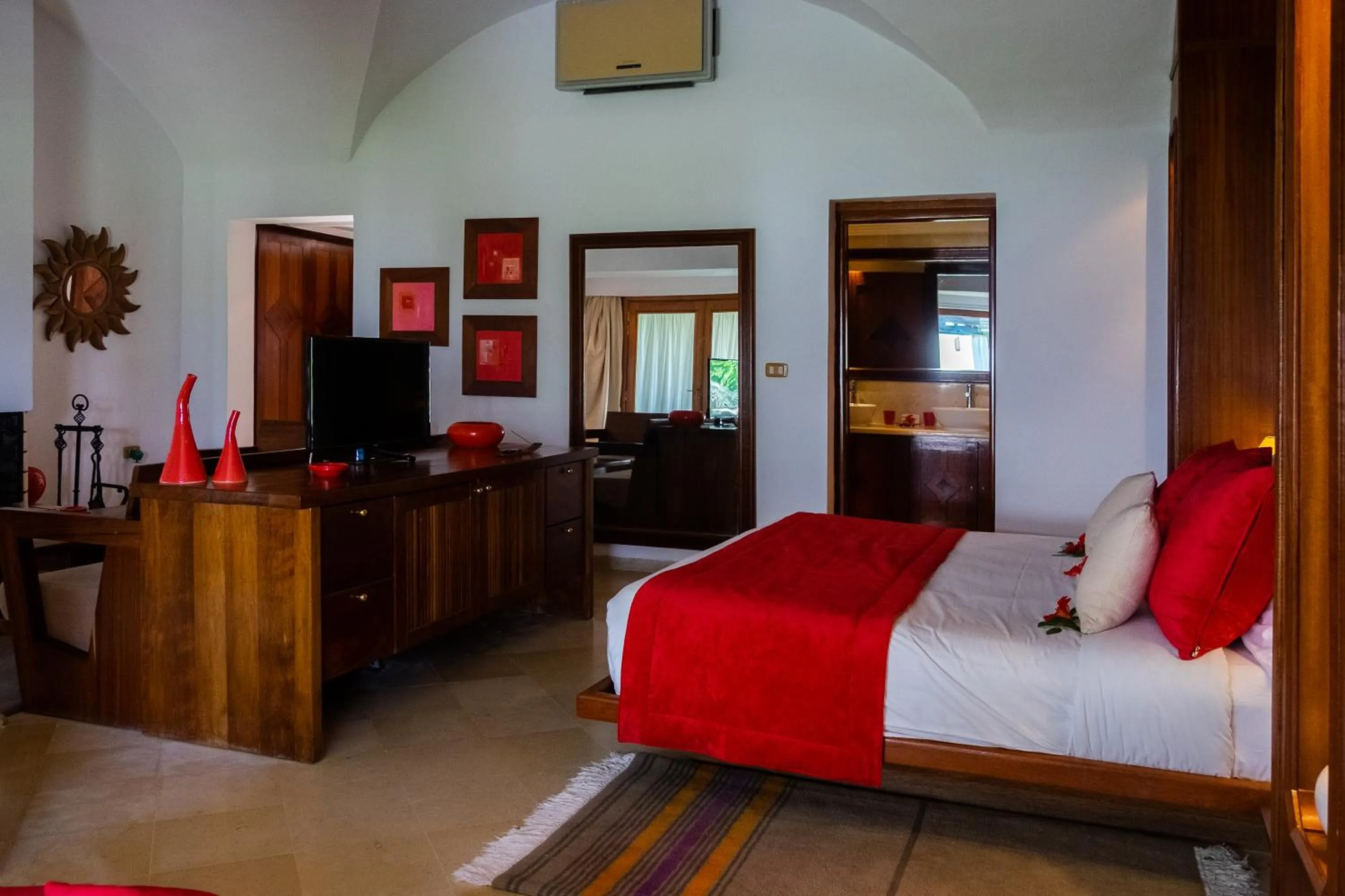 Photo of the whole room in The Orangers Beach Resort and Bungalows All Inclusive