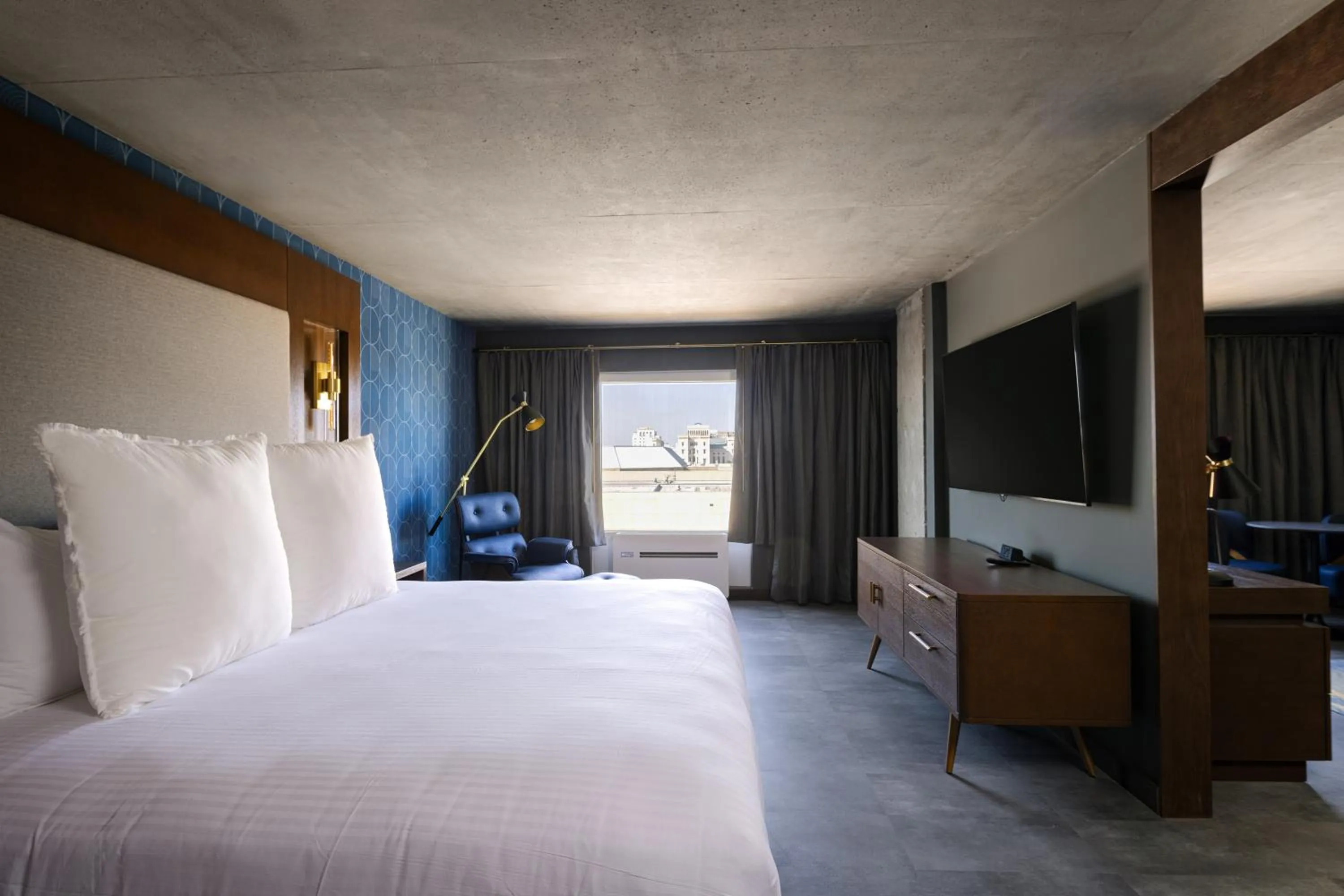 Bedroom, Bed in Bally's Baton Rouge Hotel