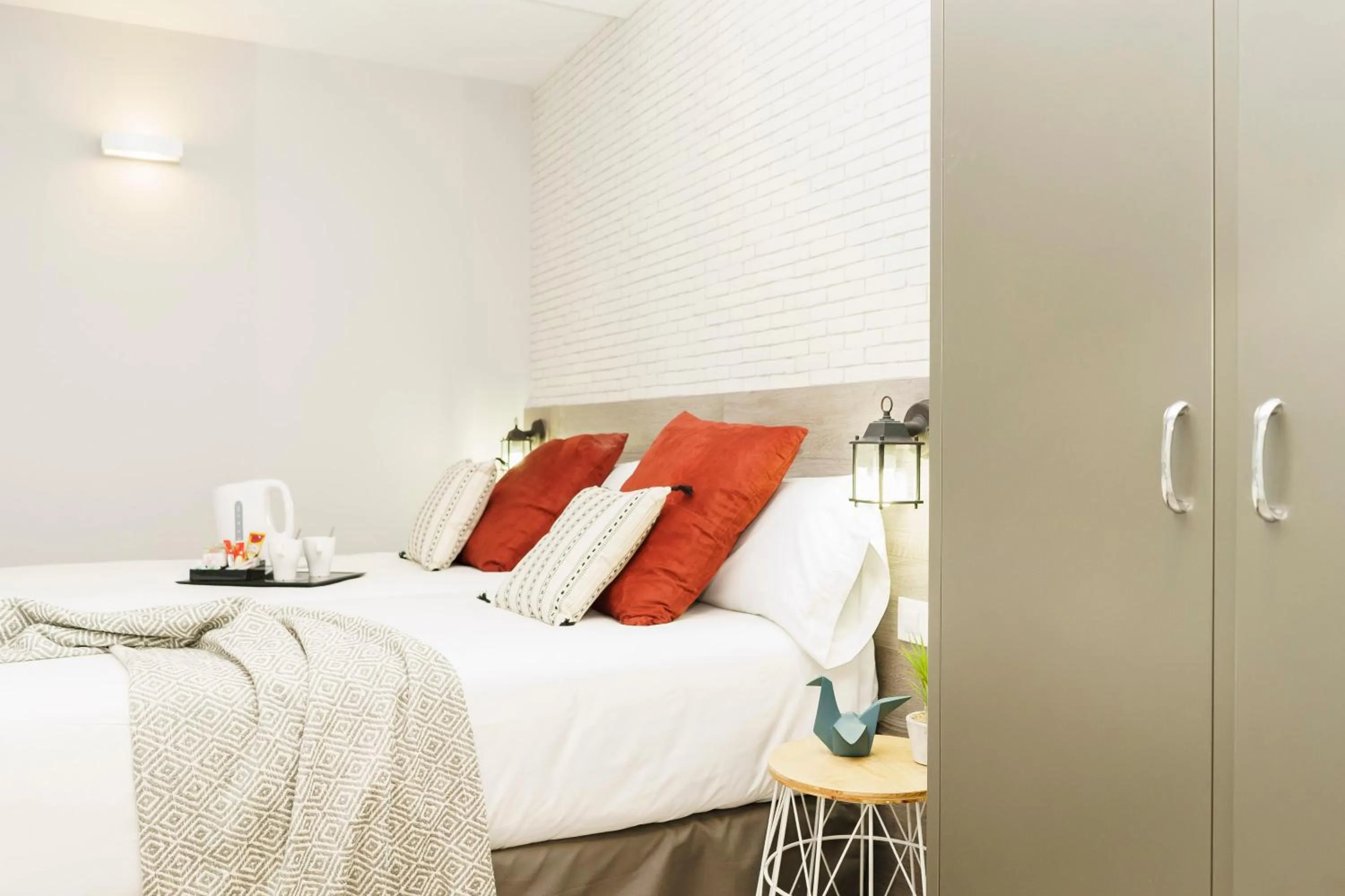 Bedroom, Bed in BYPILLOW Wander