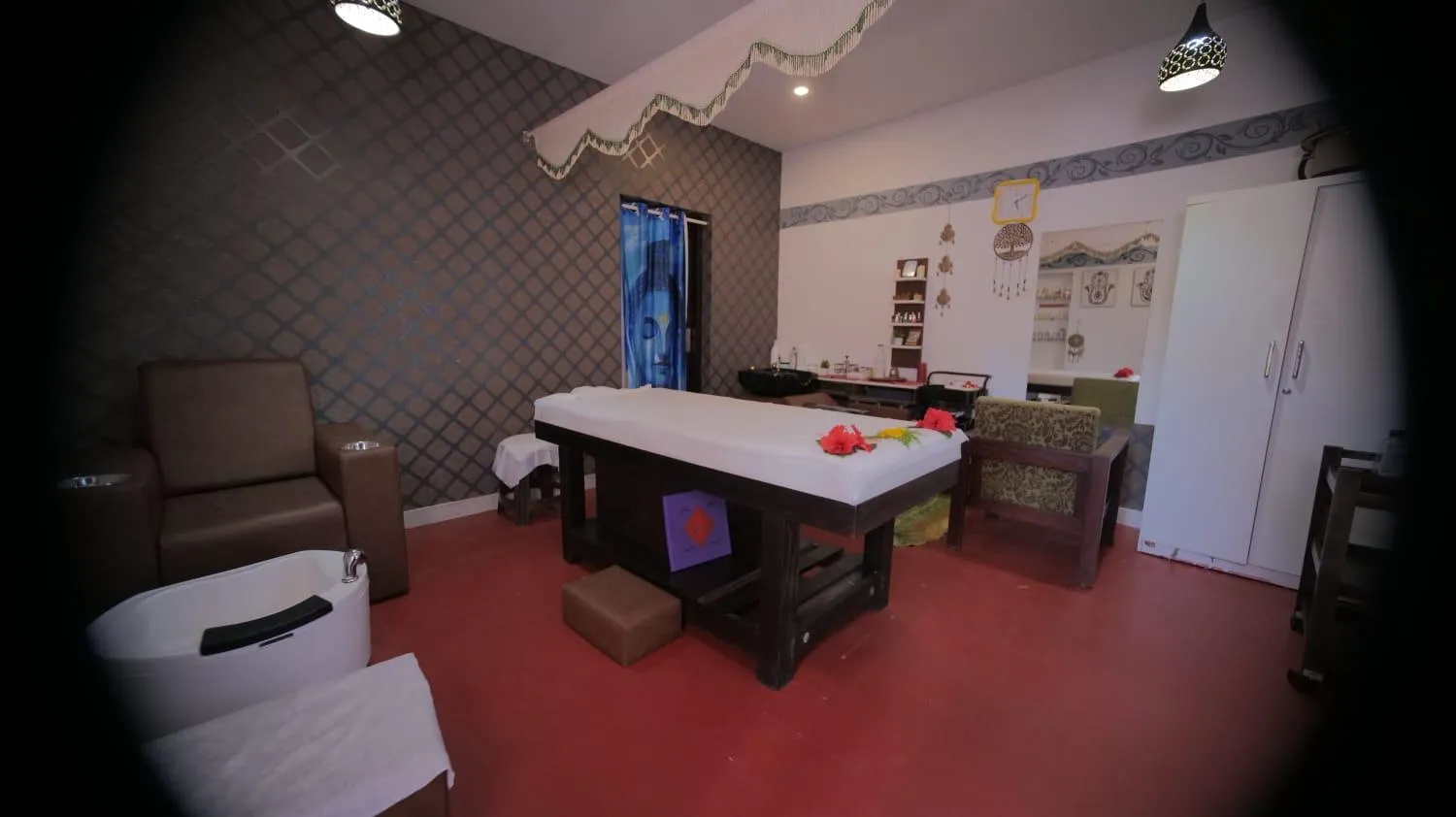 Bed in Veda5 Ayurveda Living Village