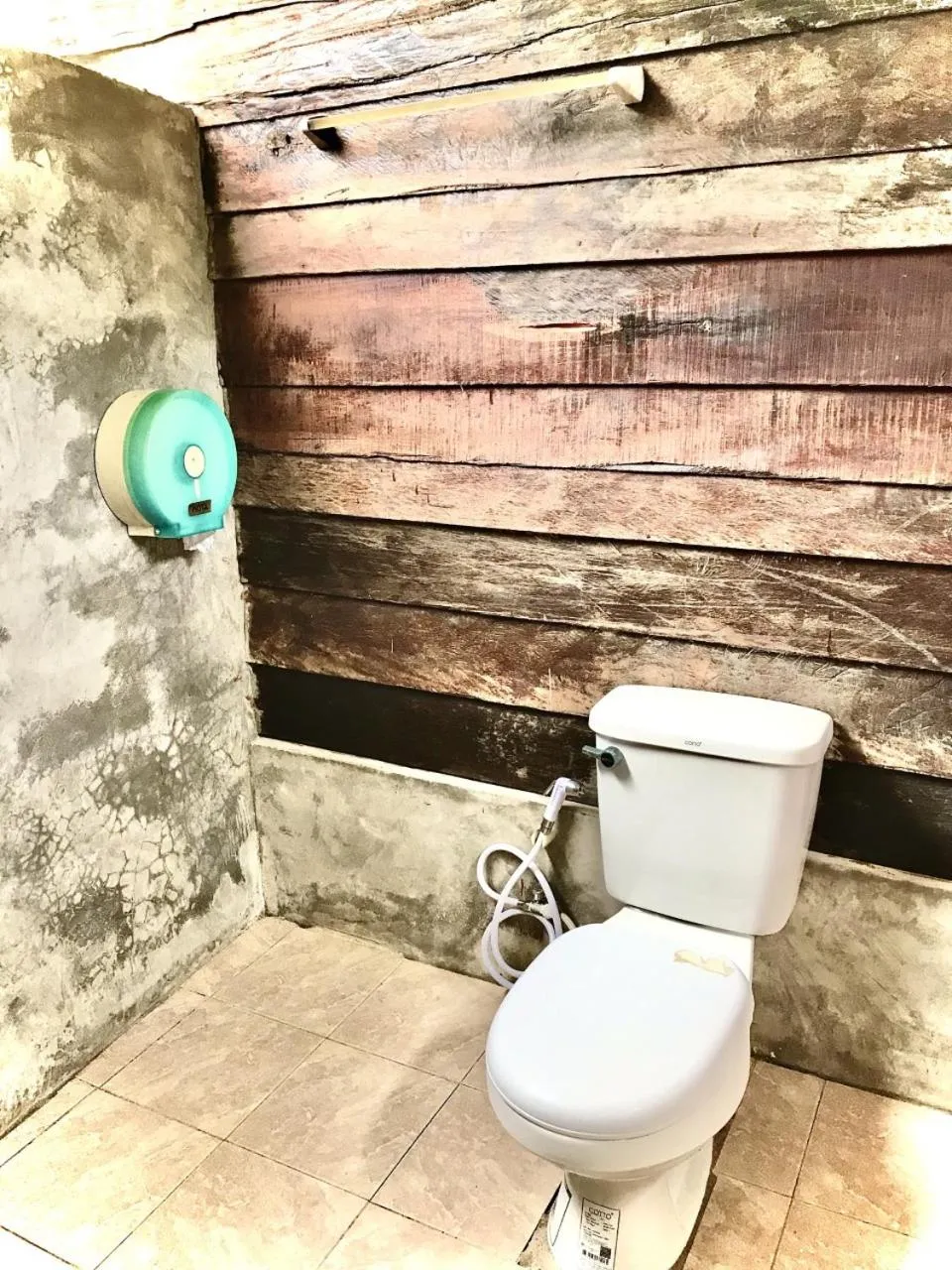 Toilet in Frog Garden Hut