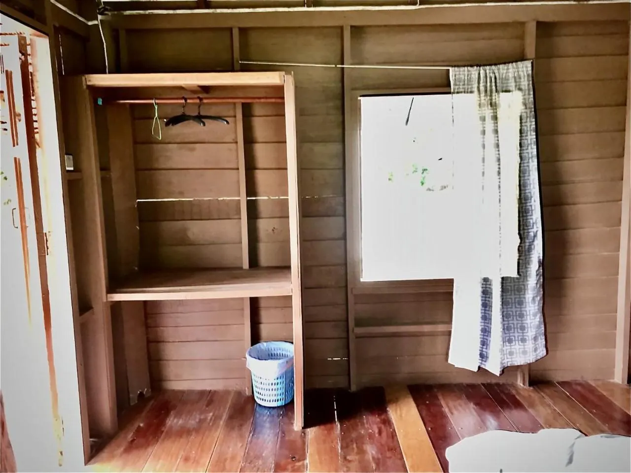 wardrobe in Frog Garden Hut