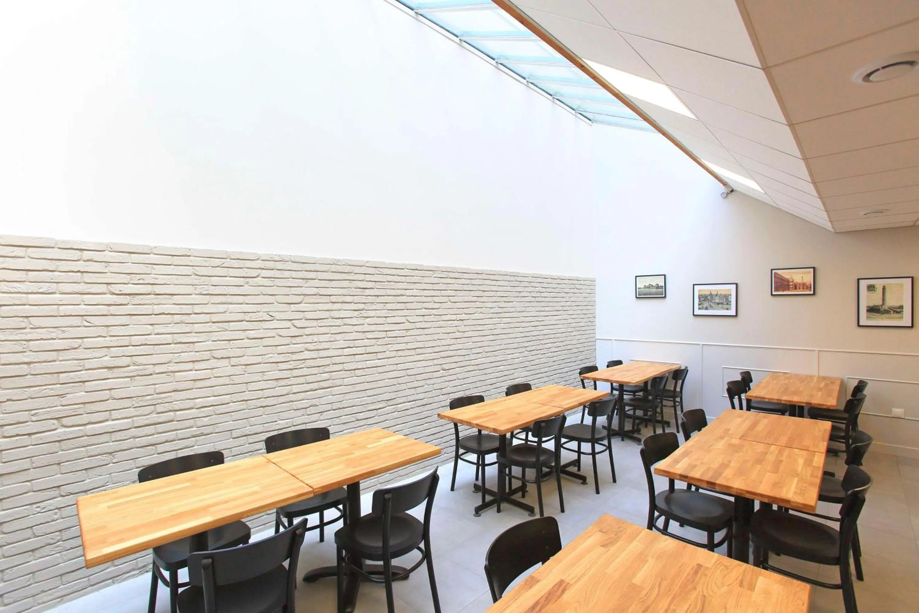 Breakfast in Brit Hotel Calais