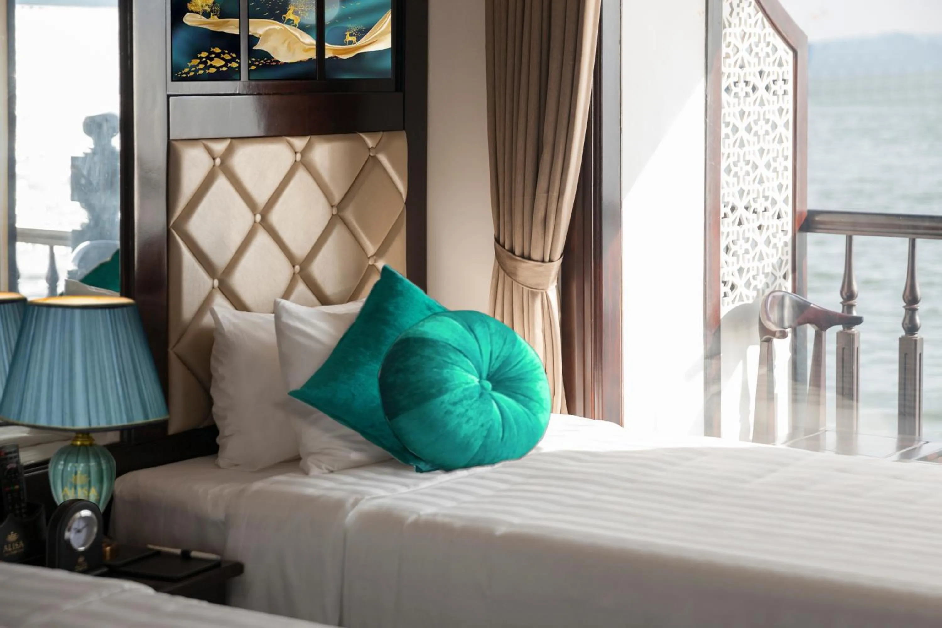 Bed in Alisa Premier Cruise