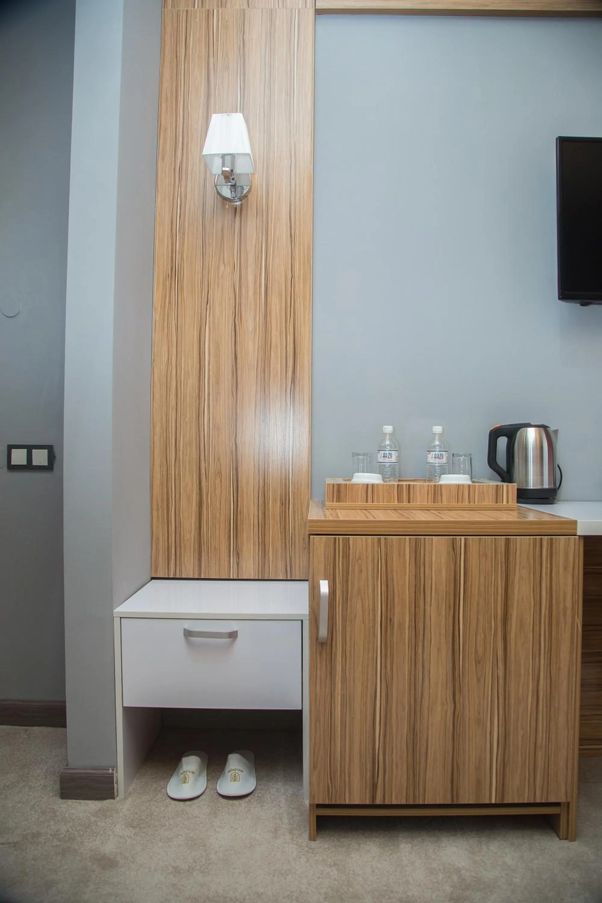 Other in Mildom Premium Hotel