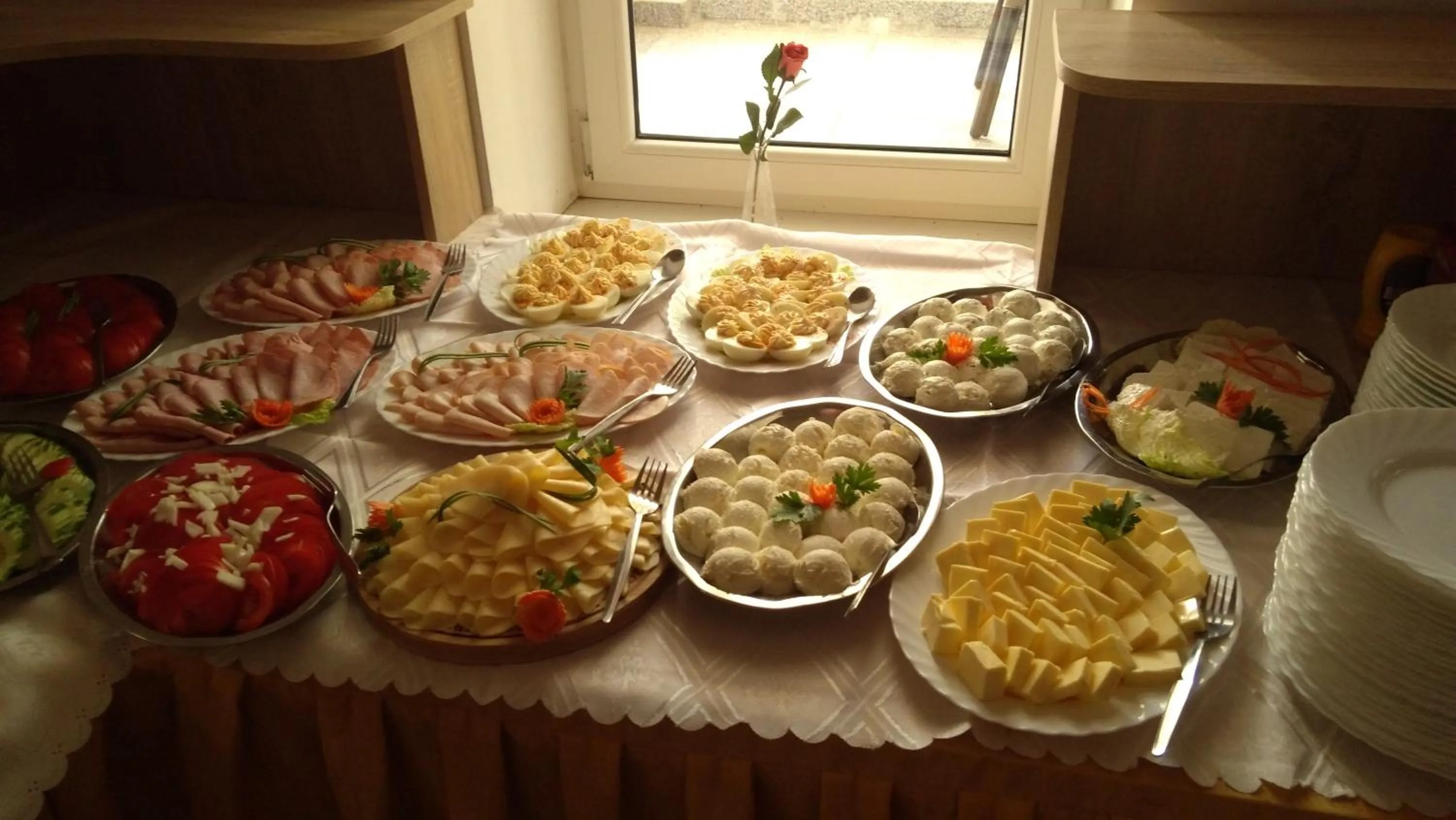 Breakfast in Admiral II