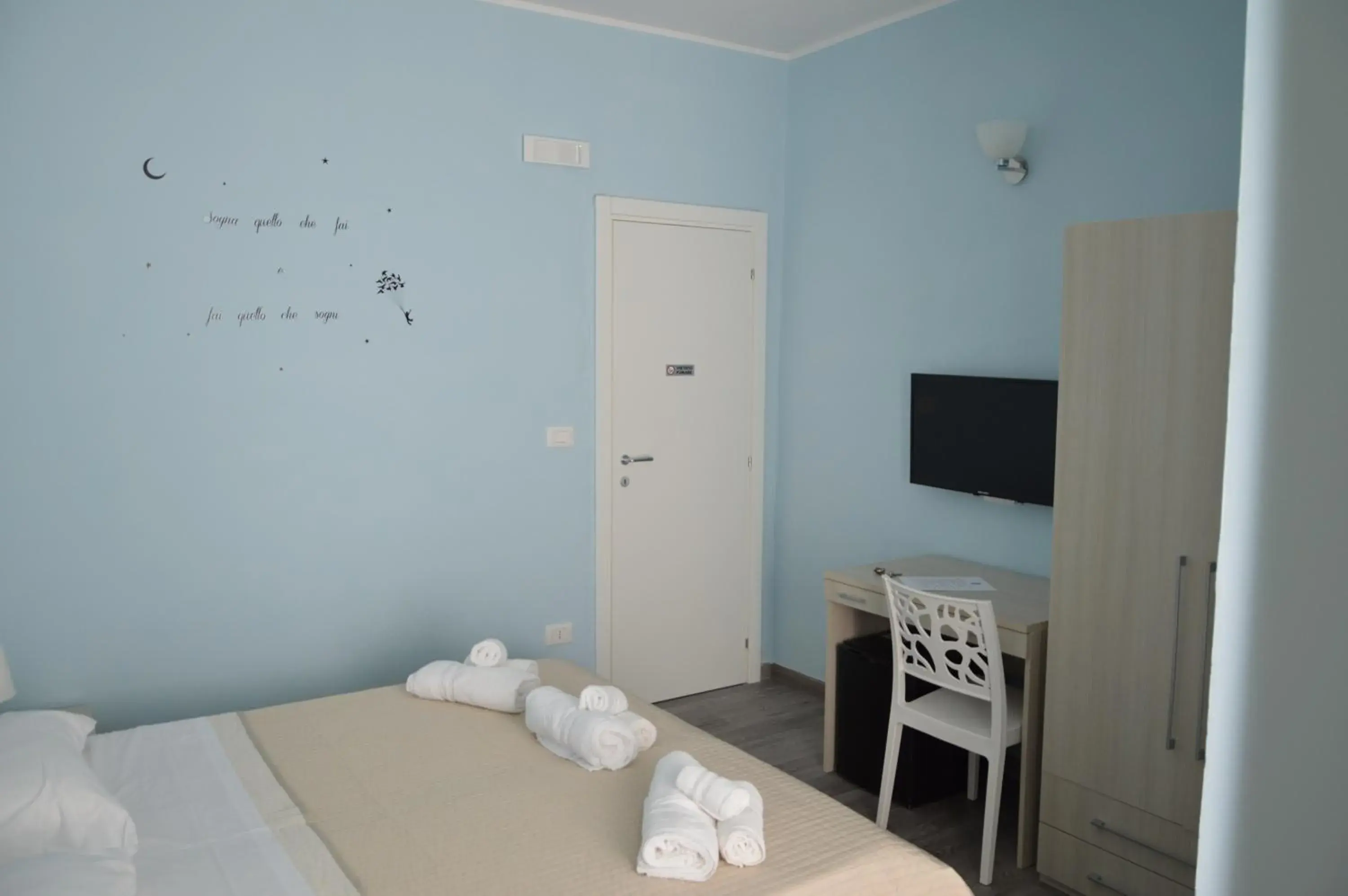 Double or Twin Room in La Gemma nel Borgo B&B Double or Twin Room in La Gemma nel Borgo B&B