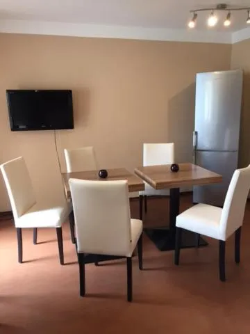 Communal kitchen in Pension Wagner