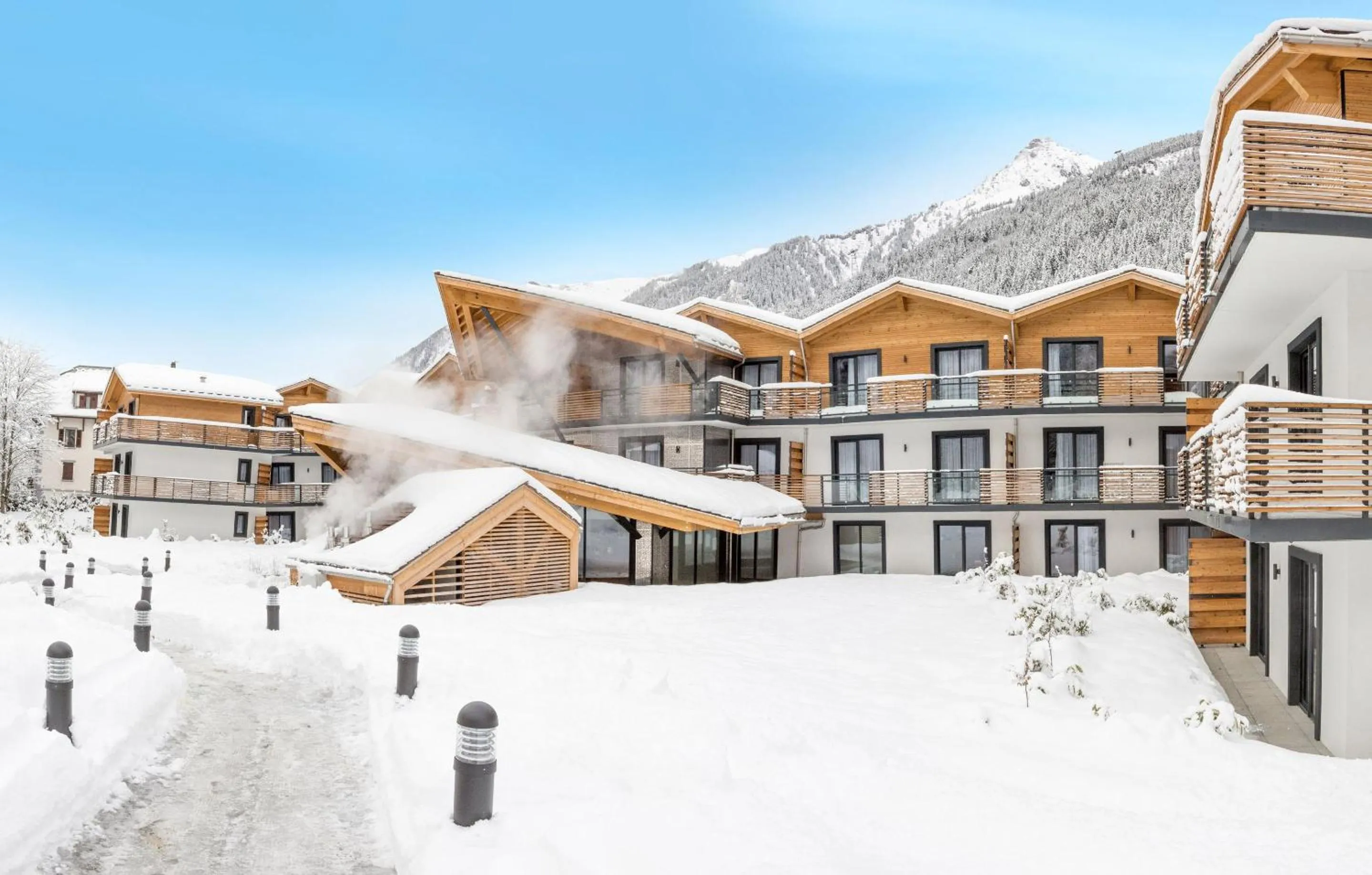 Facade/entrance in Résidence Odalys Isatis