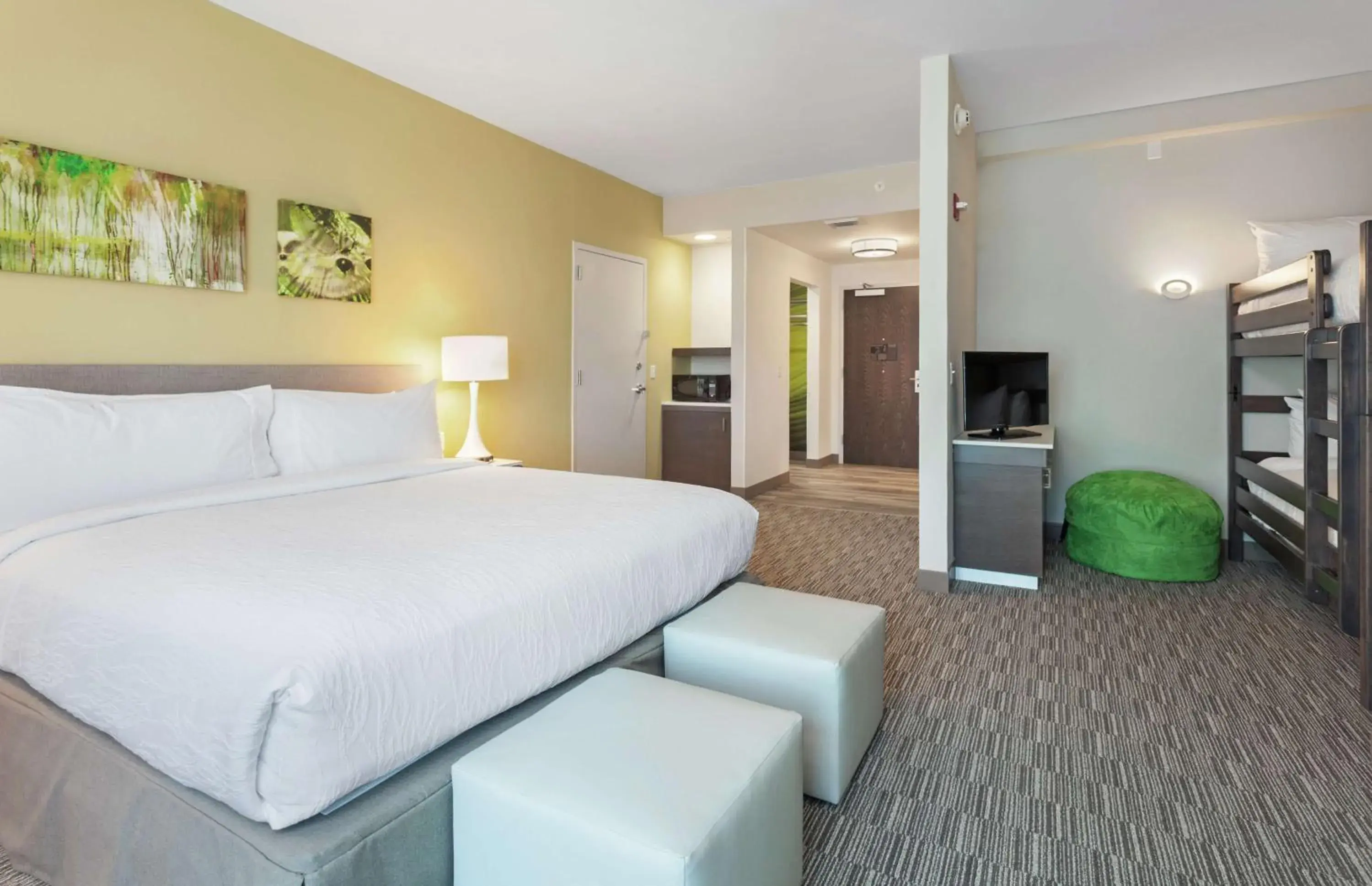 Junior King Suite in Hilton Garden Inn Ft. Walton Beach Junior King Suite in Hilton Garden Inn Ft. Walton Beach