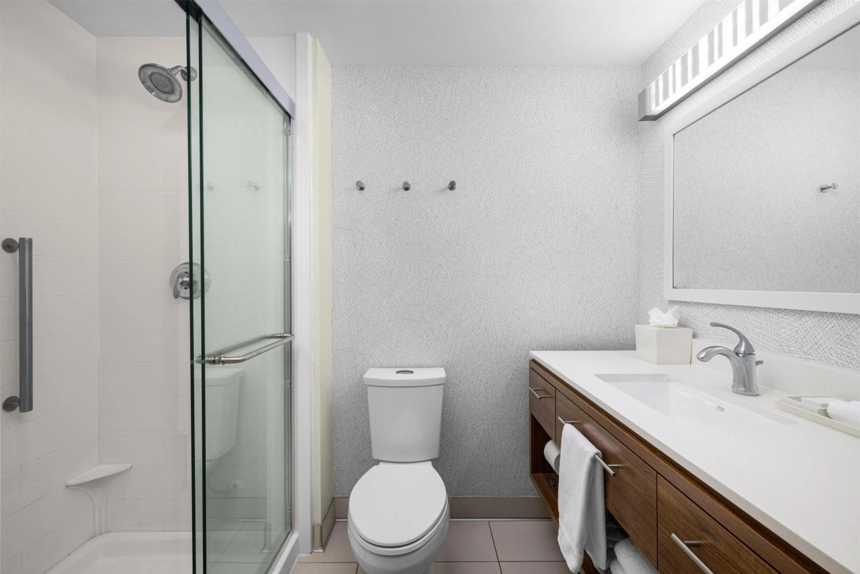 Bathroom in Home2 Suites By Hilton Minneapolis-Eden Prairie