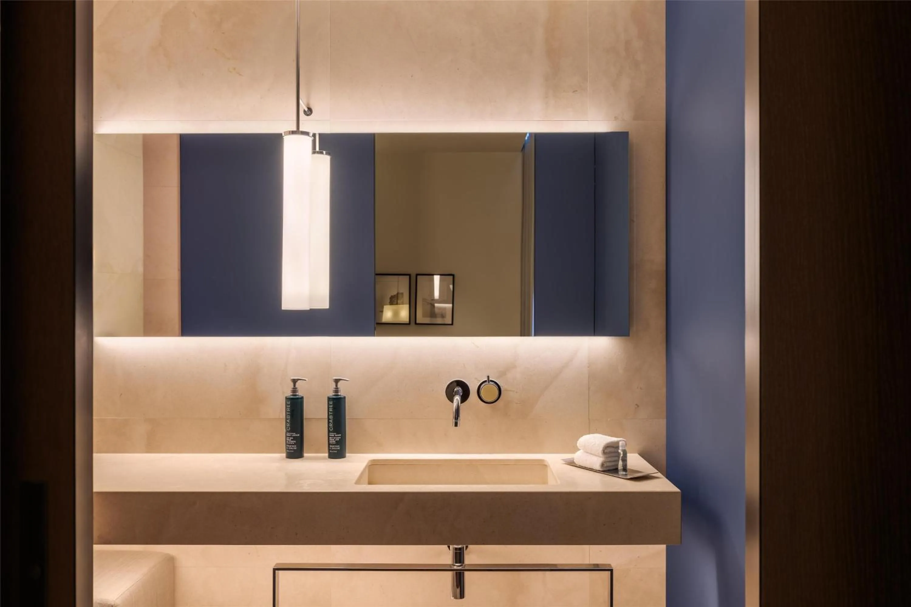 Bathroom in Hilton Lake Como