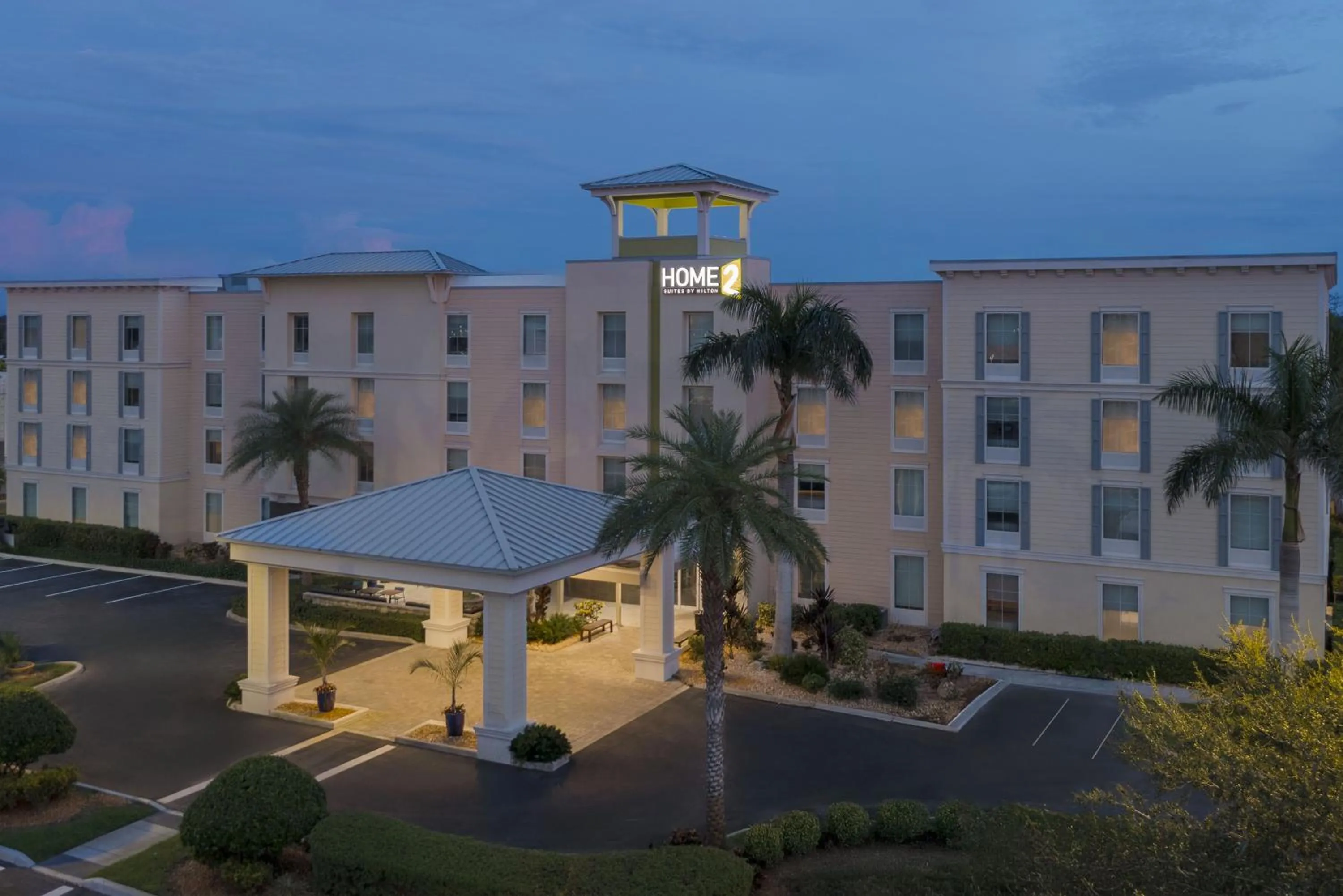 Property building in Home2 Suites By Hilton Nokomis